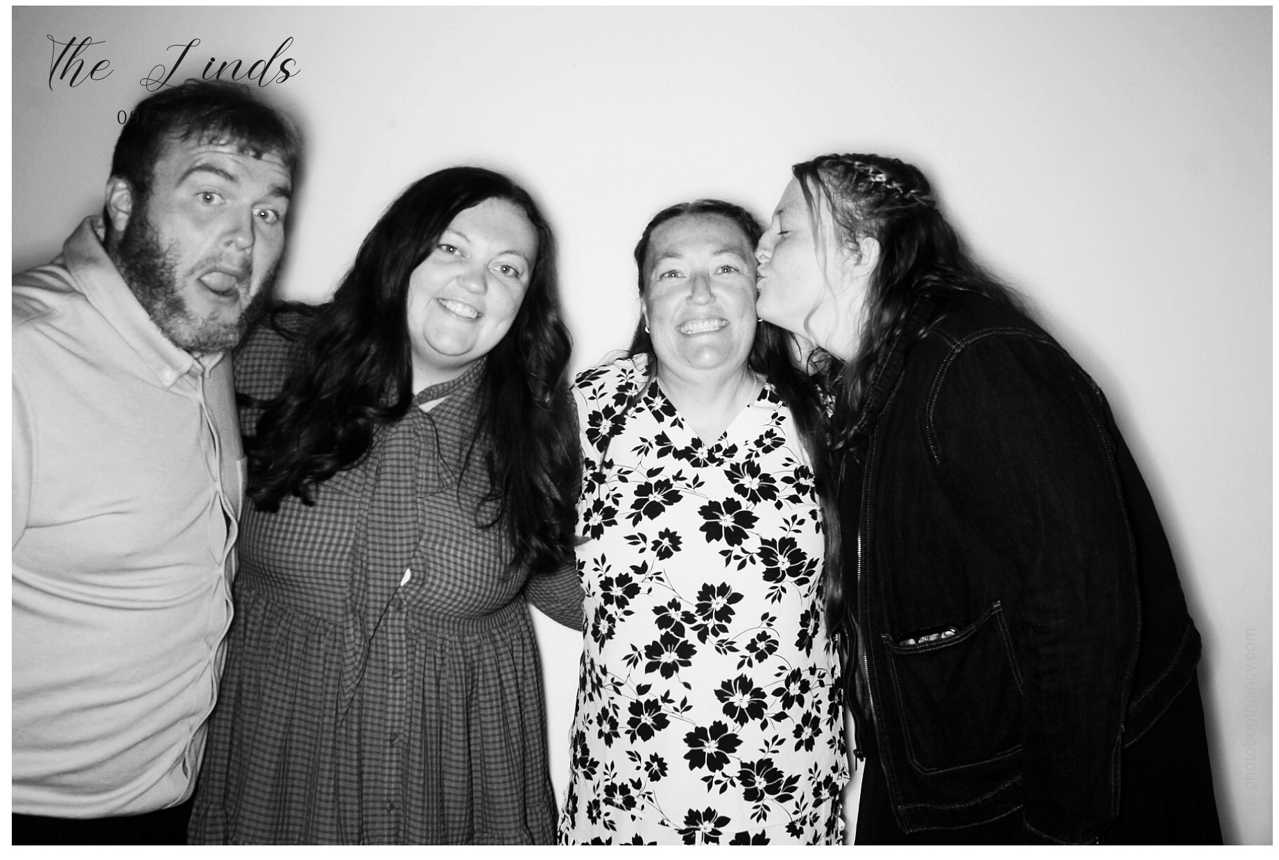 Linds Reception | View more photos from the event at gallery.photoboothcincy.com/u/PhotoBoothCincy/Linds-Reception