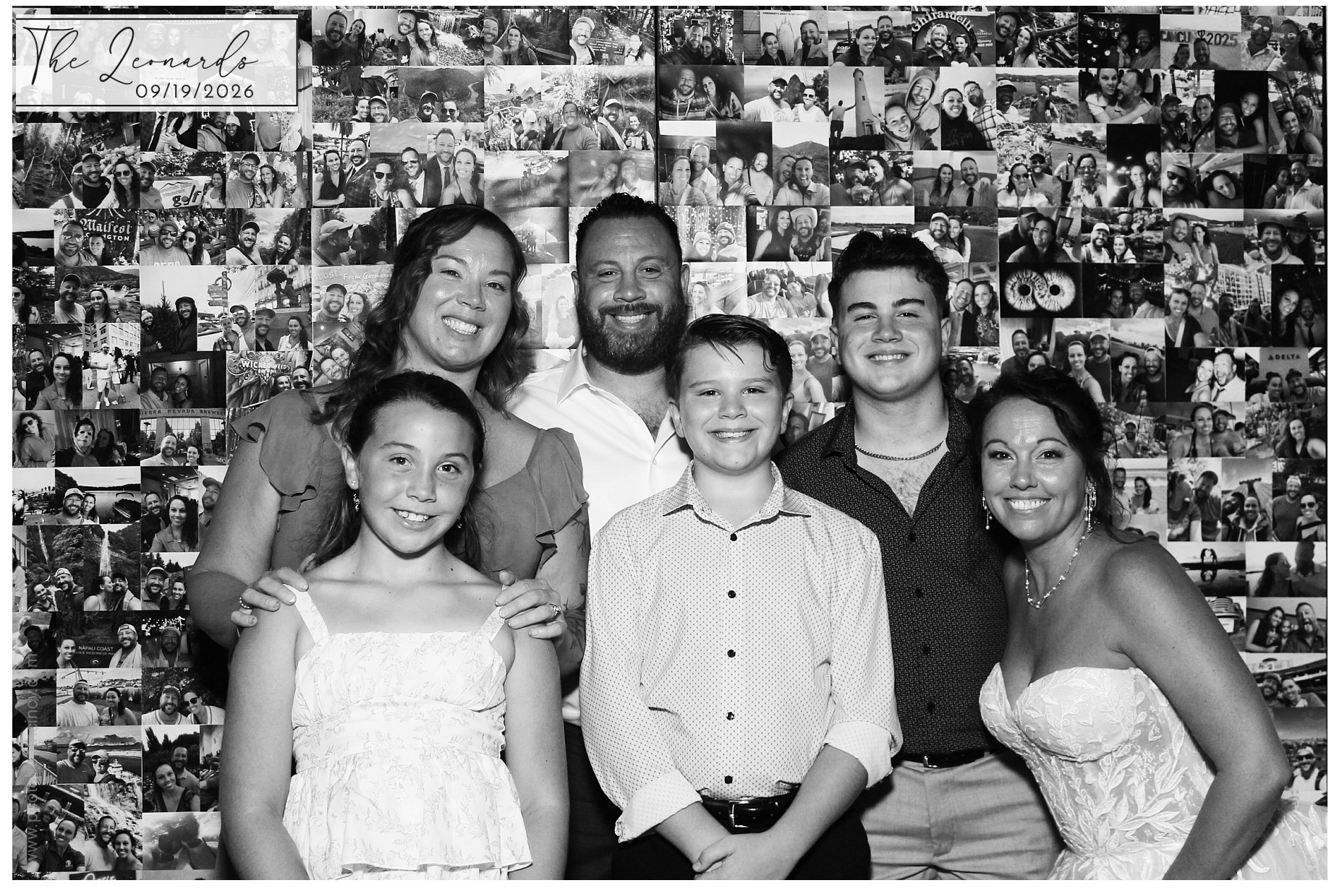 Lindsey & Travis | View more photos from the event at gallery.photoboothcincy.com/u/PhotoBoothCincy/Lindsey-Travis