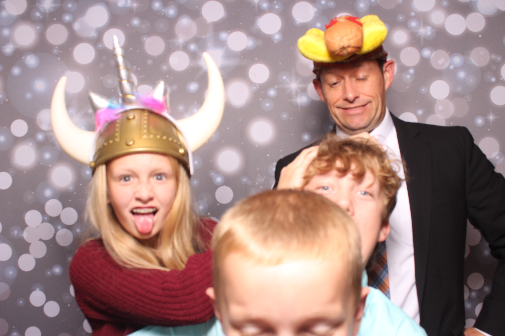 Lisa & Brett Reception | View more photos from the event at gallery.photoboothcincy.com/u/PhotoBoothCincy/Lisa-Brett-Reception