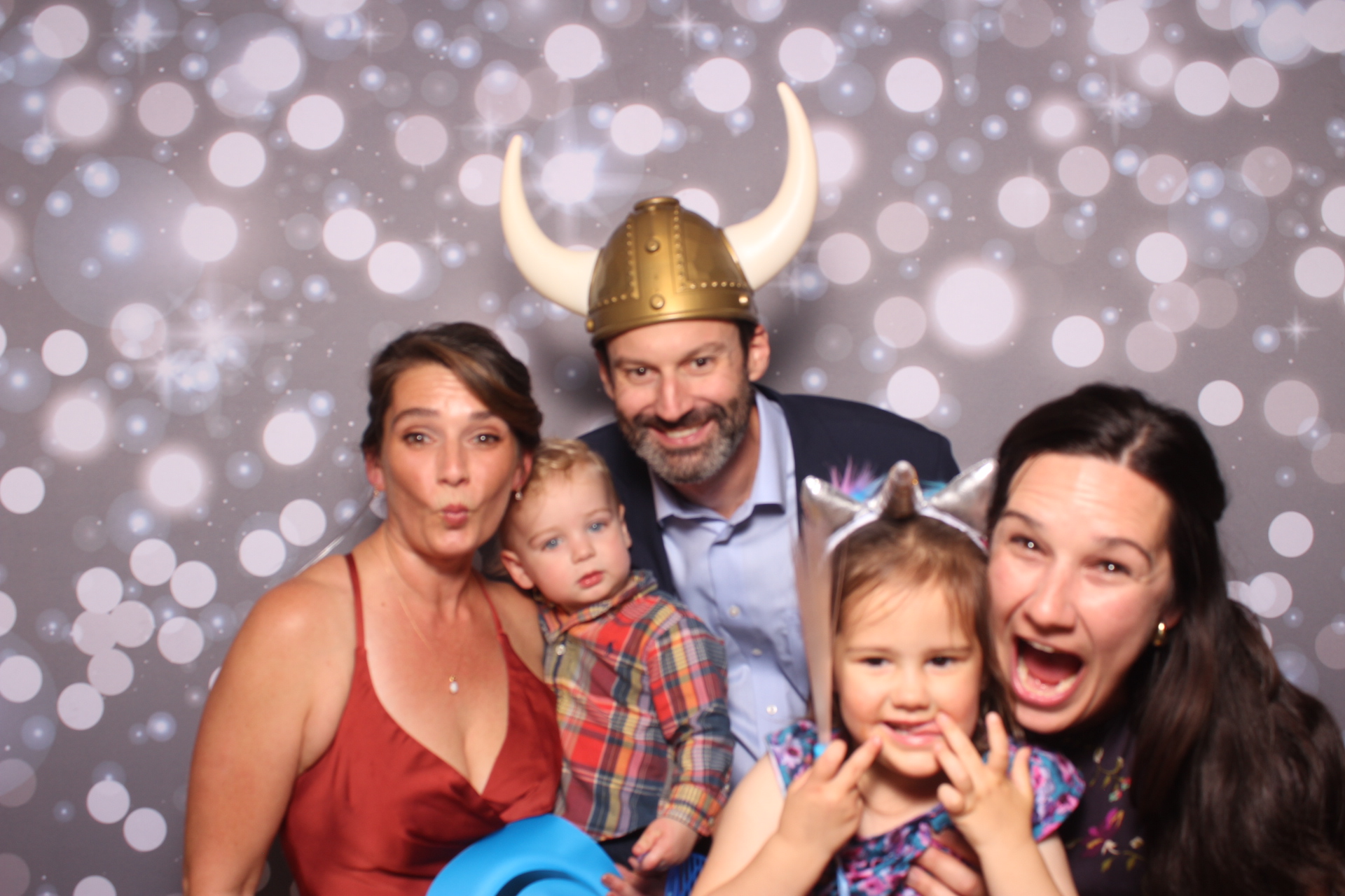 Lisa & Brett Reception | View more photos from the event at gallery.photoboothcincy.com/u/PhotoBoothCincy/Lisa-Brett-Reception