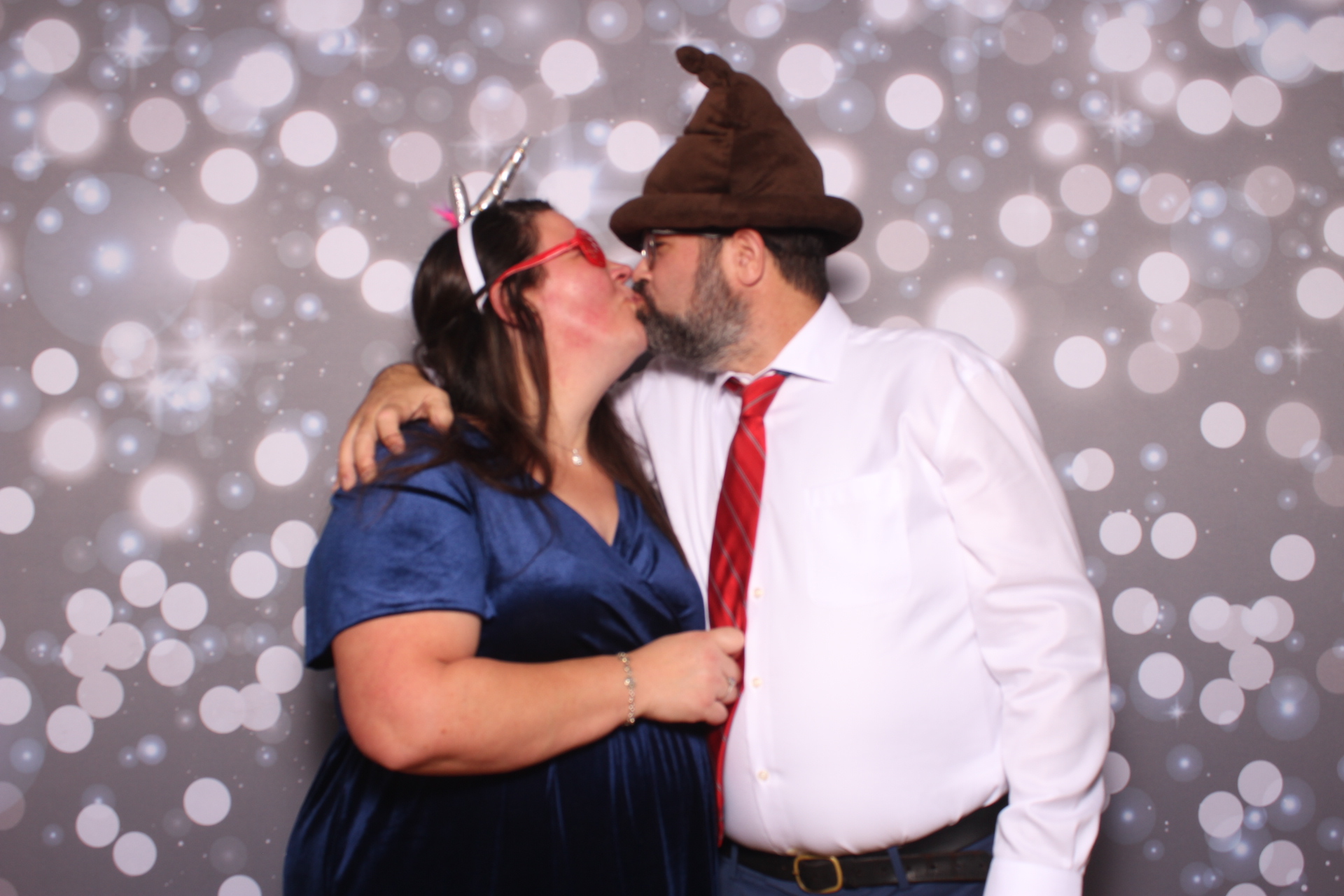 Lisa & Brett Reception | View more photos from the event at gallery.photoboothcincy.com/u/PhotoBoothCincy/Lisa-Brett-Reception