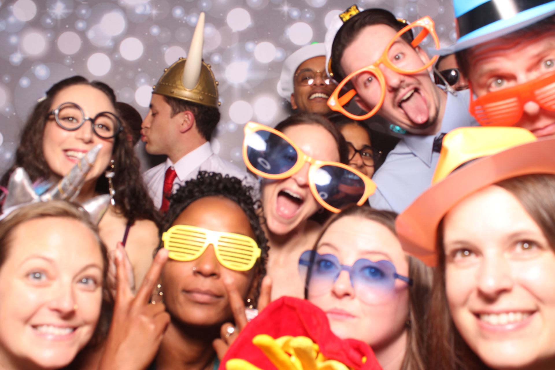 Lisa & Brett Reception | View more photos from the event at gallery.photoboothcincy.com/u/PhotoBoothCincy/Lisa-Brett-Reception