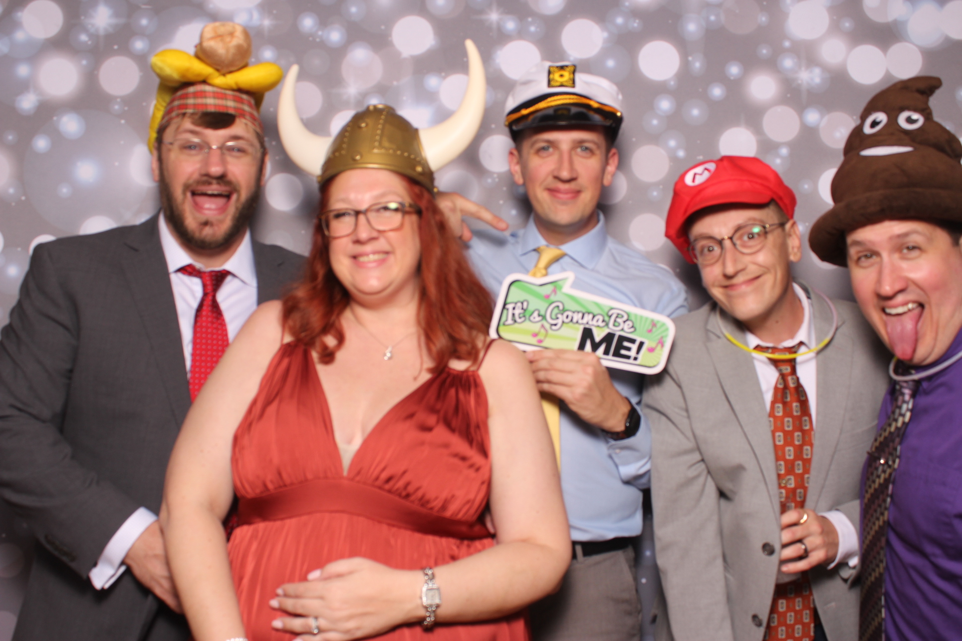 Lisa & Brett Reception | View more photos from the event at gallery.photoboothcincy.com/u/PhotoBoothCincy/Lisa-Brett-Reception