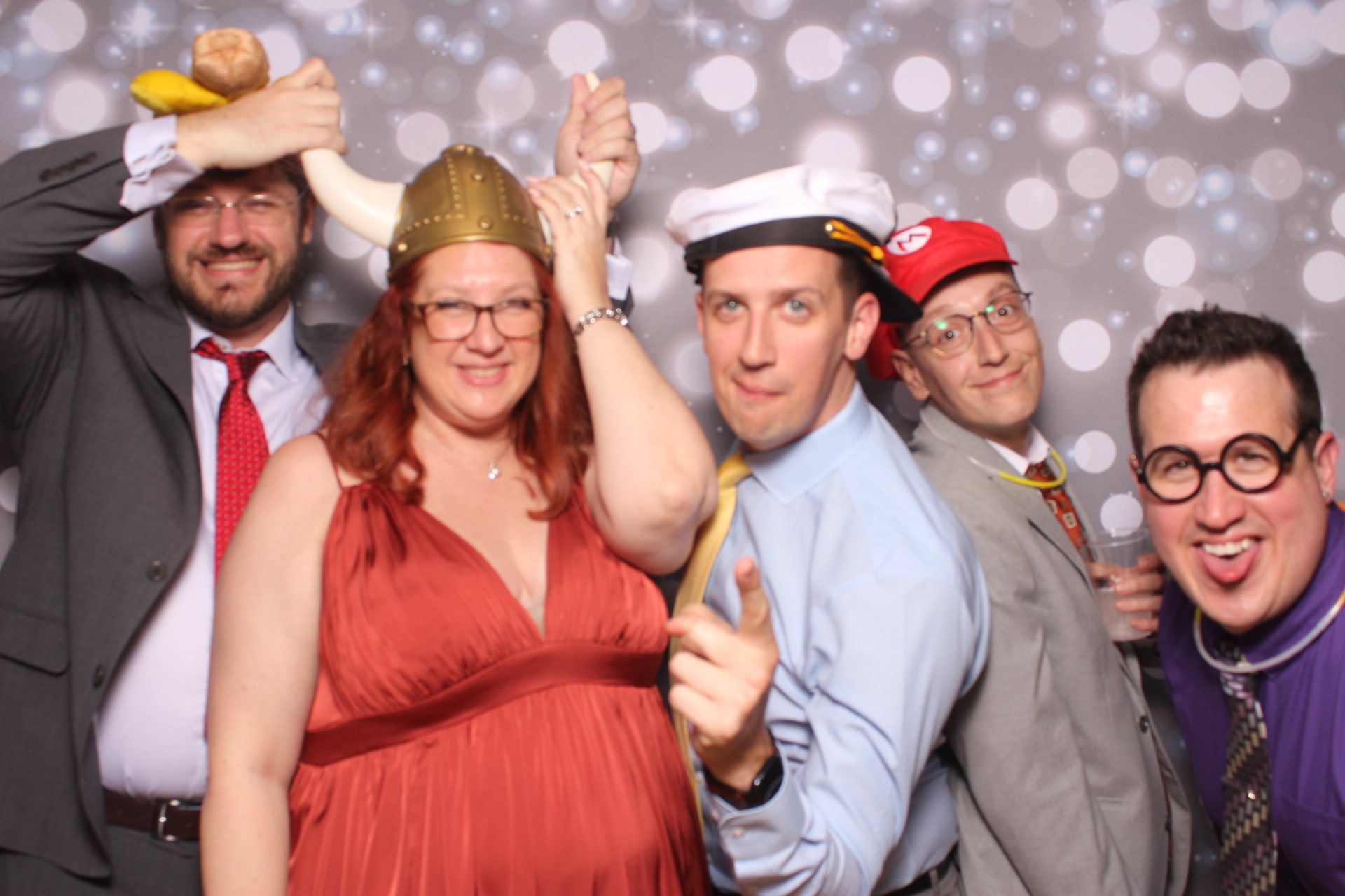 Lisa & Brett Reception | View more photos from the event at gallery.photoboothcincy.com/u/PhotoBoothCincy/Lisa-Brett-Reception