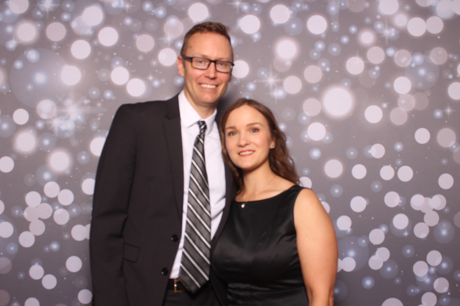 Lisa & Brett Reception | View more photos from the event at gallery.photoboothcincy.com/u/PhotoBoothCincy/Lisa-Brett-Reception