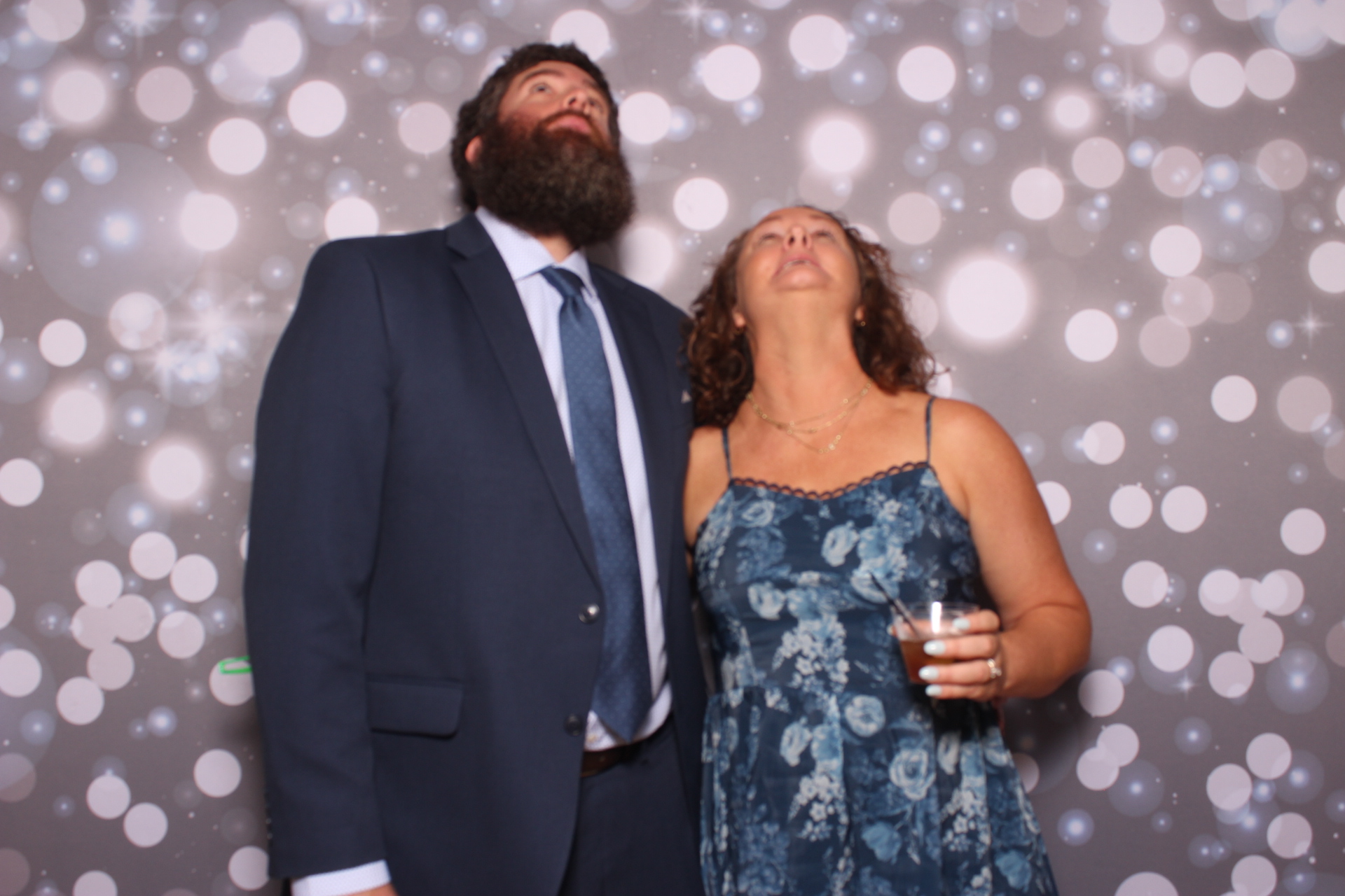 Lisa & Brett Reception | View more photos from the event at gallery.photoboothcincy.com/u/PhotoBoothCincy/Lisa-Brett-Reception