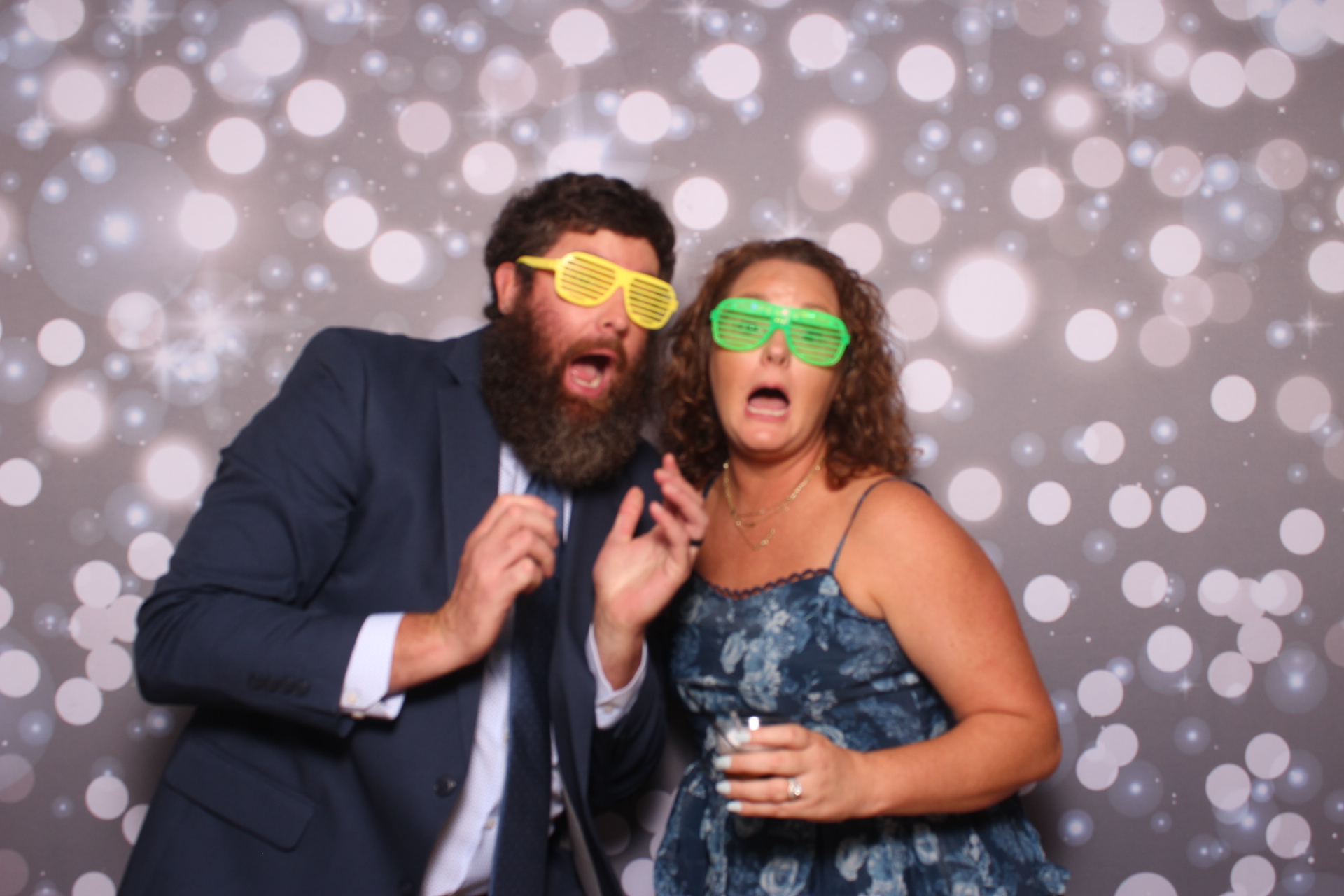 Lisa & Brett Reception | View more photos from the event at gallery.photoboothcincy.com/u/PhotoBoothCincy/Lisa-Brett-Reception