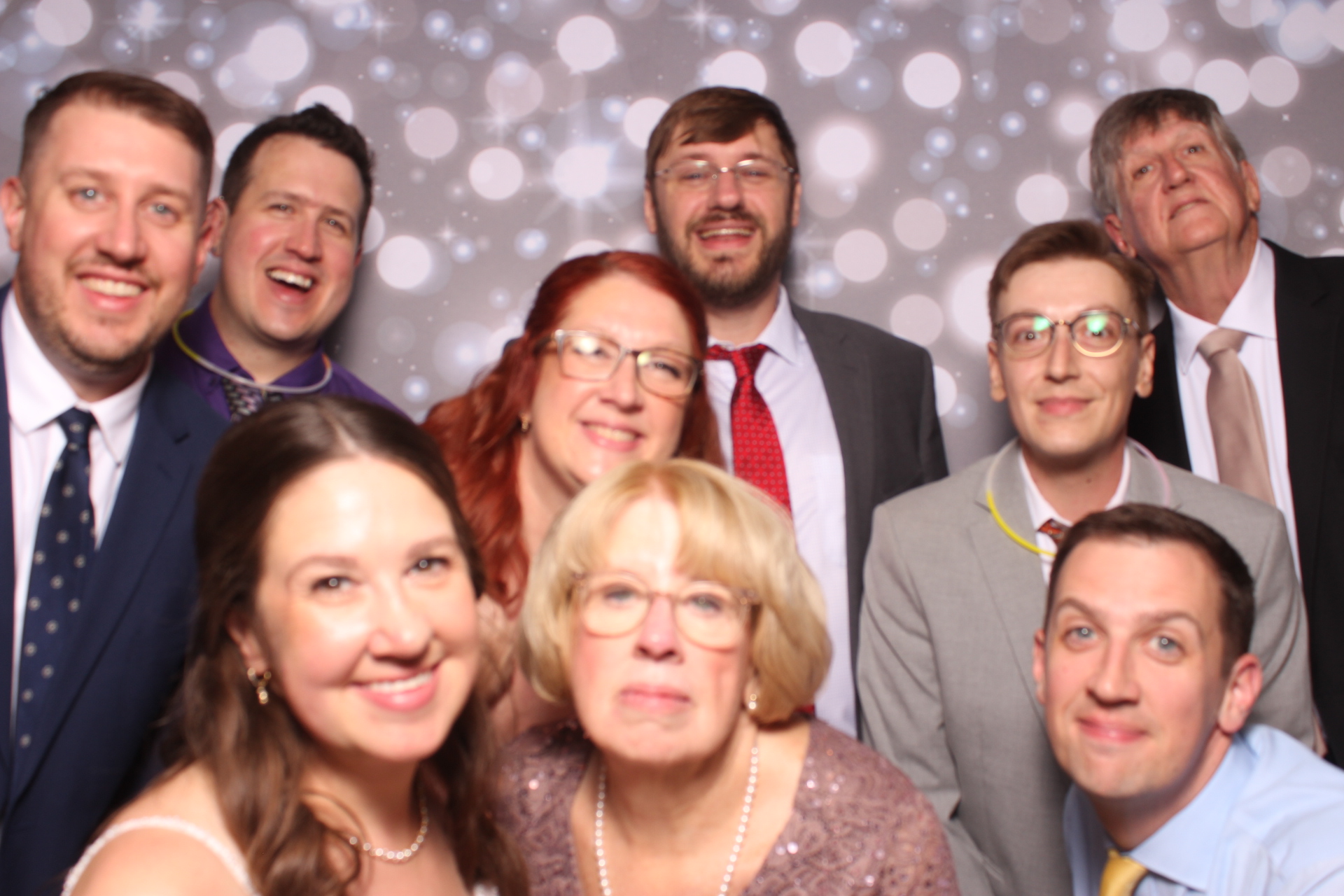 Lisa & Brett Reception | View more photos from the event at gallery.photoboothcincy.com/u/PhotoBoothCincy/Lisa-Brett-Reception
