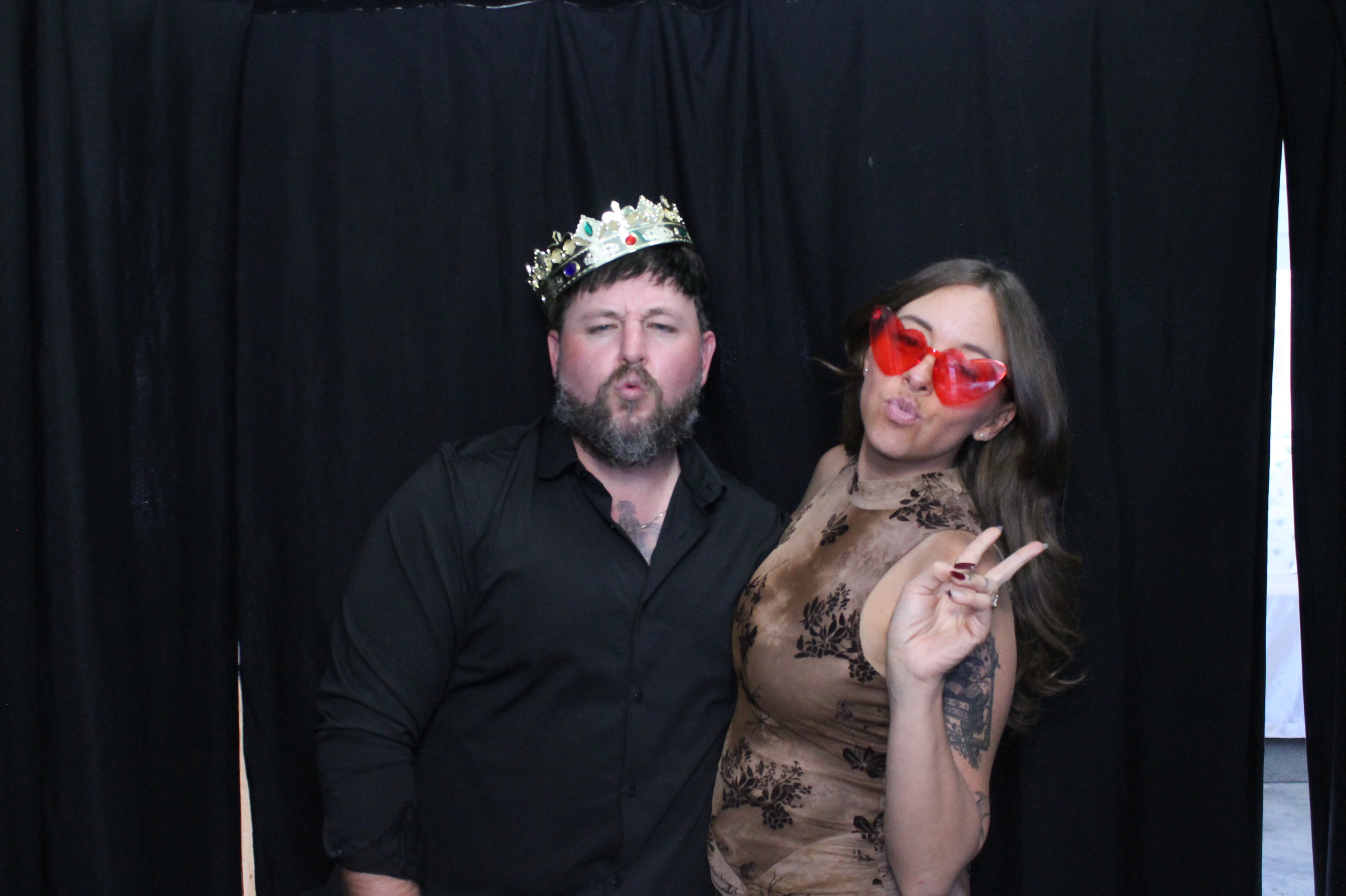 Liz & Landen Reception | View more photos from the event at gallery.photoboothcincy.com/u/PhotoBoothCincy/Liz-Landen-Reception