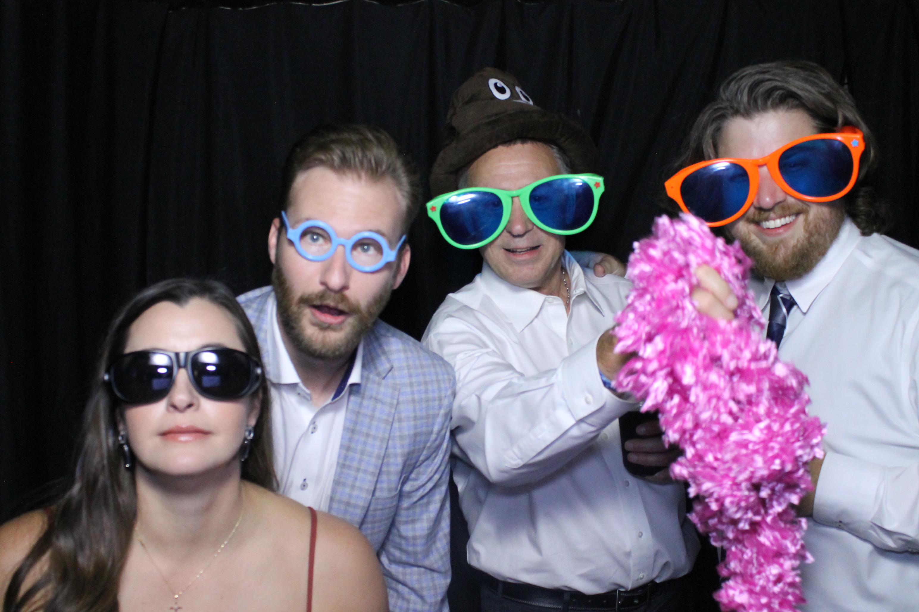 Liz & Landen Reception | View more photos from the event at gallery.photoboothcincy.com/u/PhotoBoothCincy/Liz-Landen-Reception