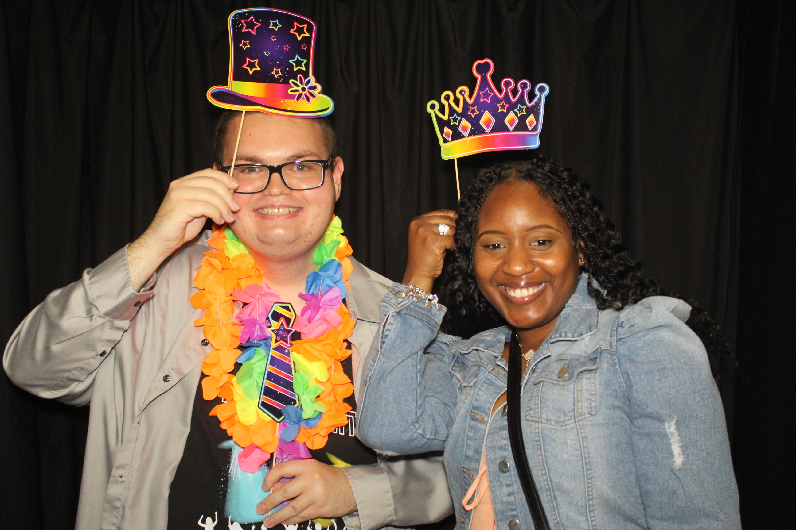 MCESC Prom | View more photos from the event at gallery.photoboothcincy.com/u/PhotoBoothCincy/MCESC-Prom