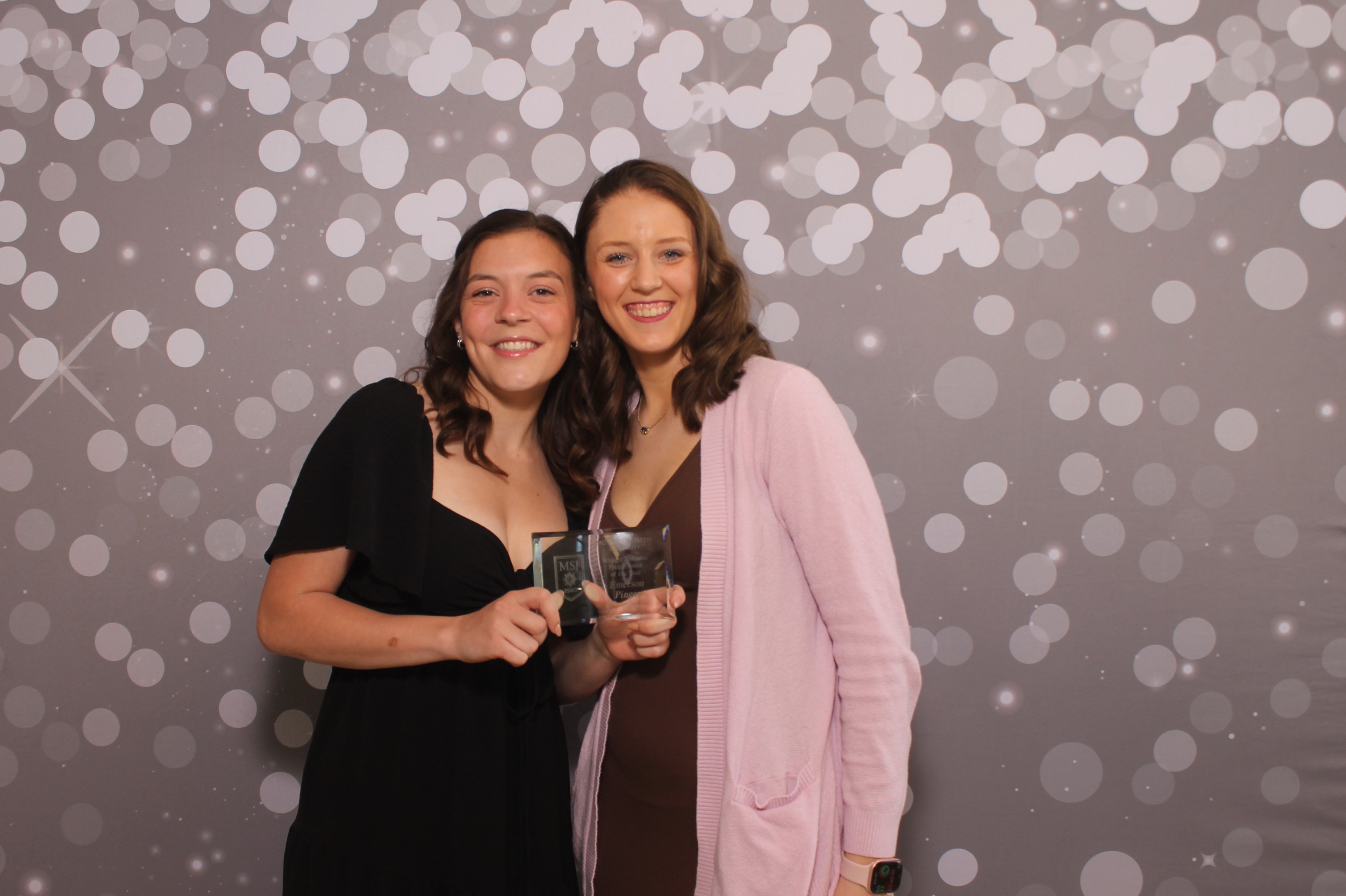 MSJ Leadership Awards | View more photos from the event at gallery.photoboothcincy.com/u/PhotoBoothCincy/MSJ-Leadership-Awards