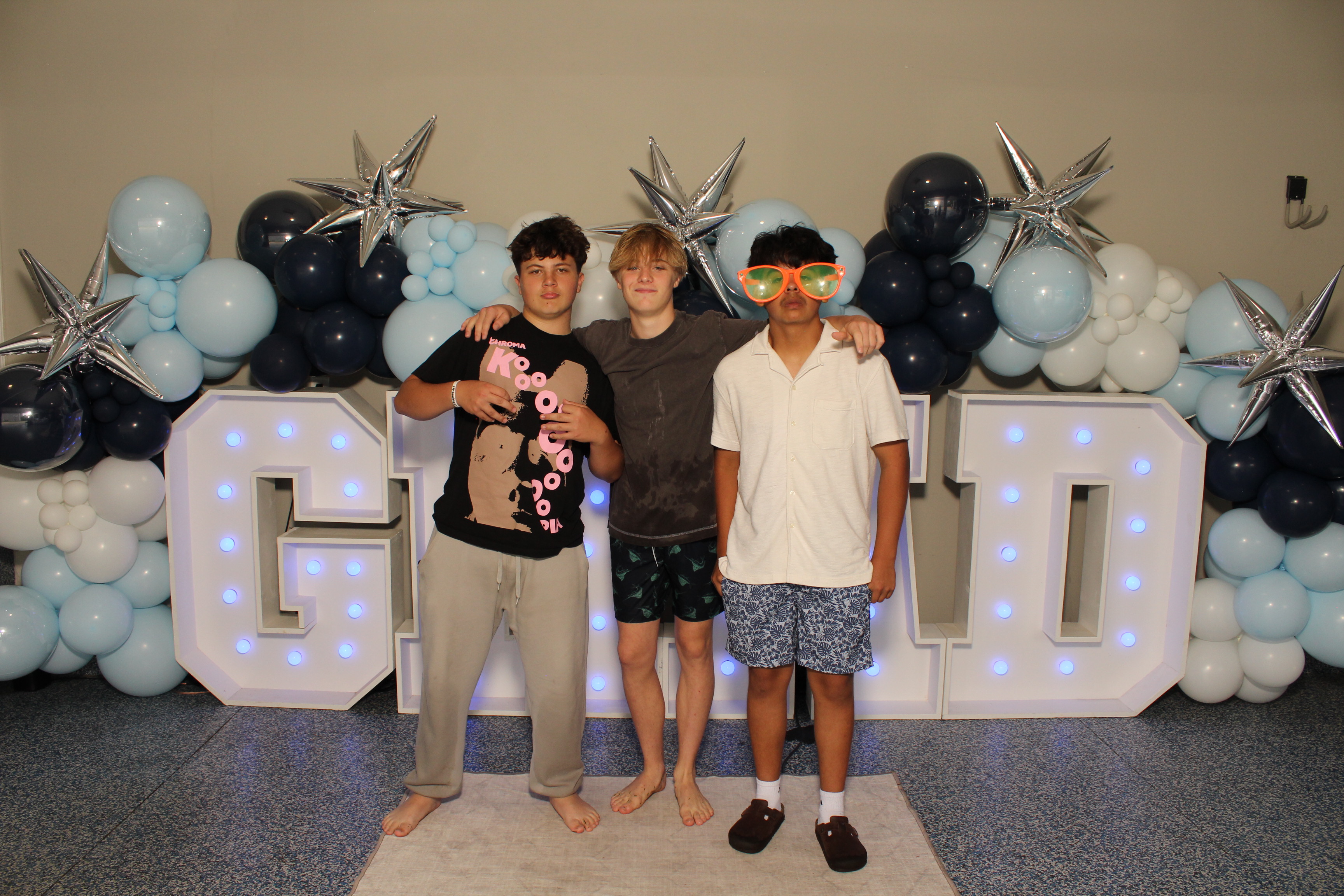 MTCES Class of 2026 | View more photos from the event at gallery.photoboothcincy.com/u/PhotoBoothCincy/MTCES-Class-of-2026