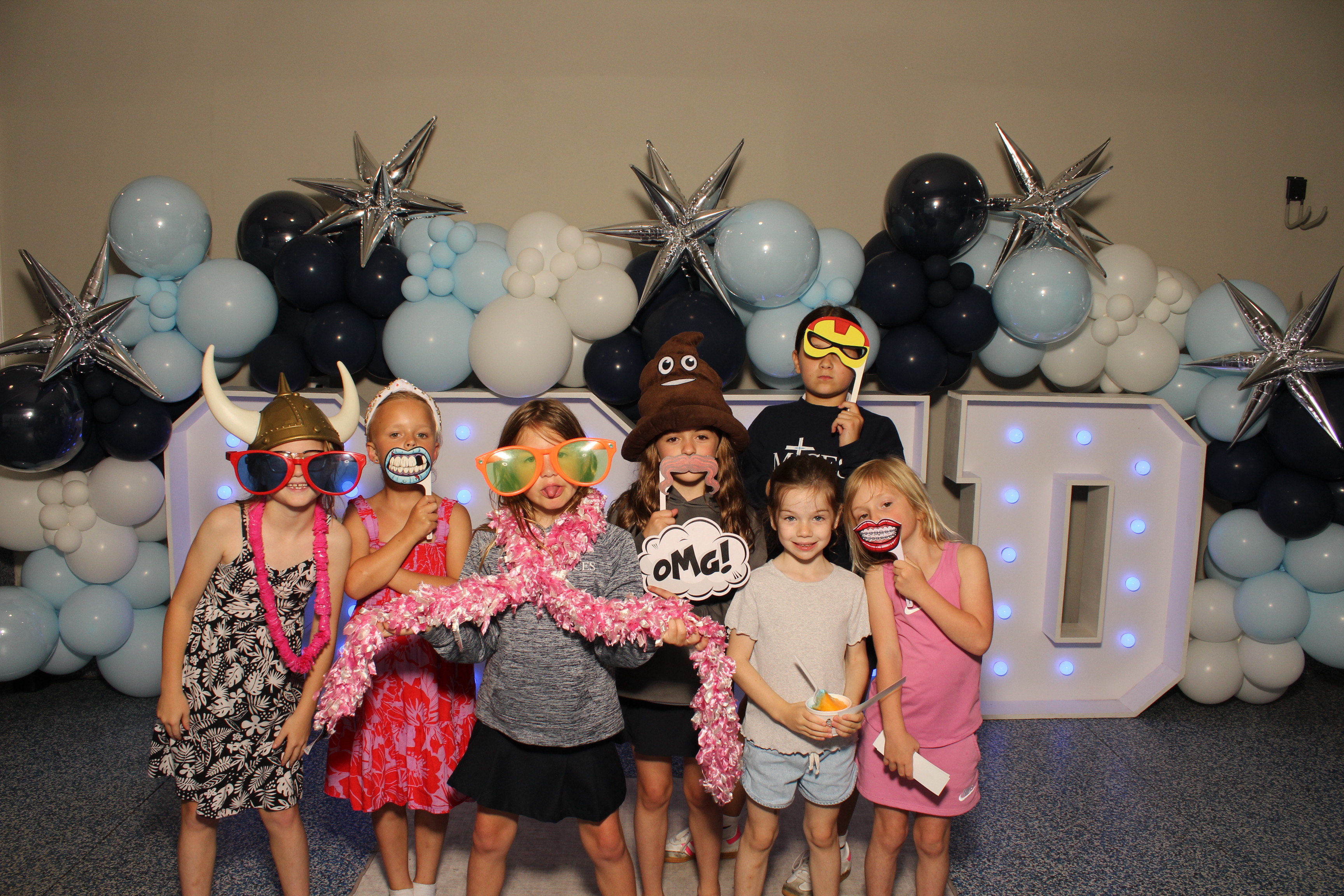 MTCES Class of 2026 | View more photos from the event at gallery.photoboothcincy.com/u/PhotoBoothCincy/MTCES-Class-of-2026