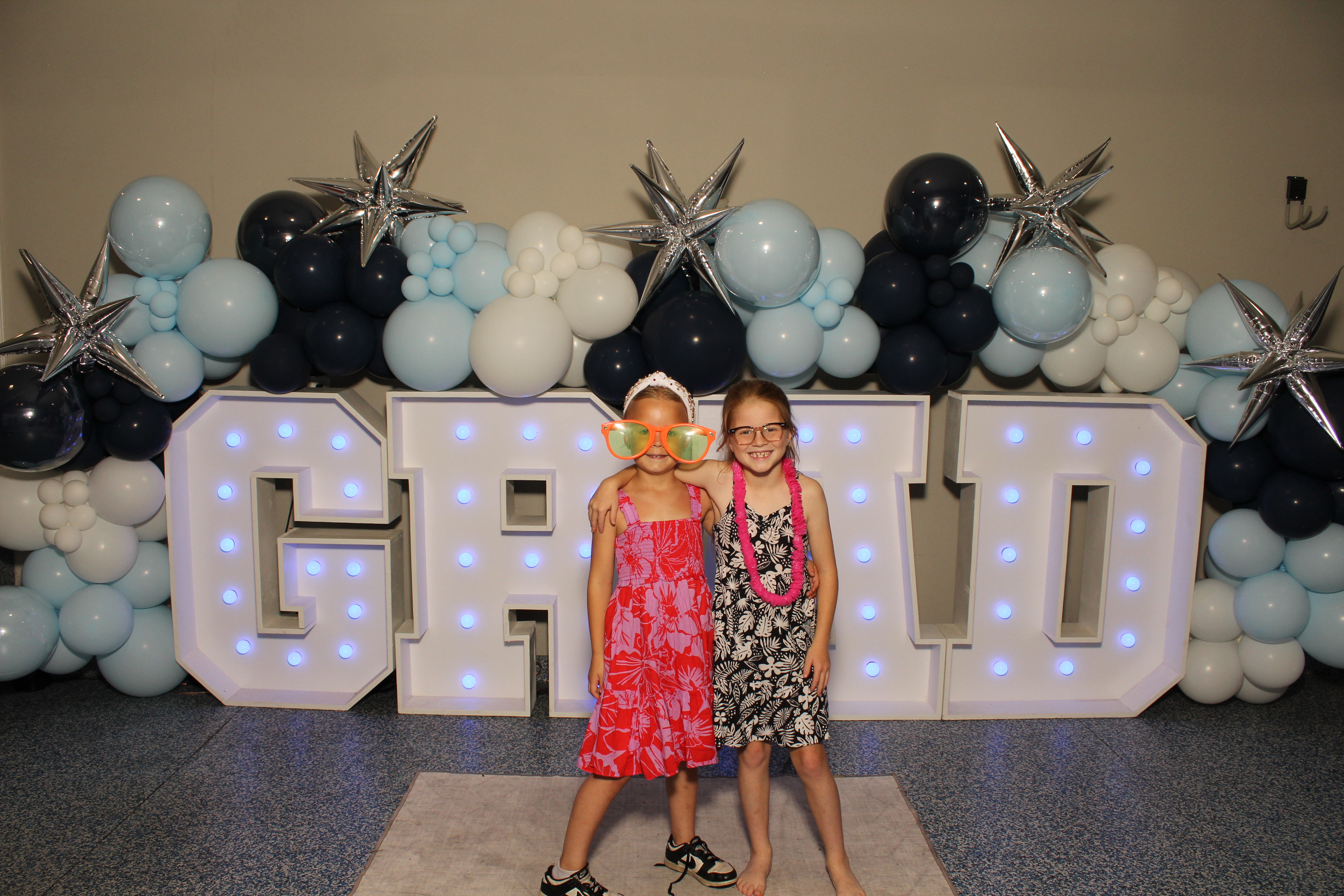 MTCES Class of 2026 | View more photos from the event at gallery.photoboothcincy.com/u/PhotoBoothCincy/MTCES-Class-of-2026