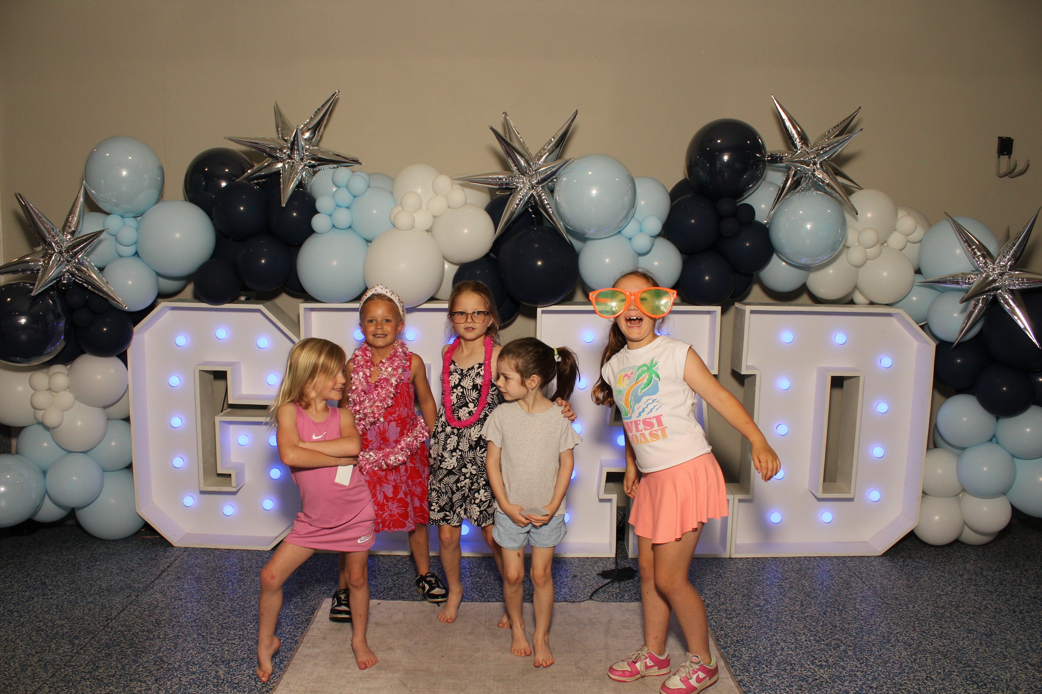 MTCES Class of 2026 | View more photos from the event at gallery.photoboothcincy.com/u/PhotoBoothCincy/MTCES-Class-of-2026
