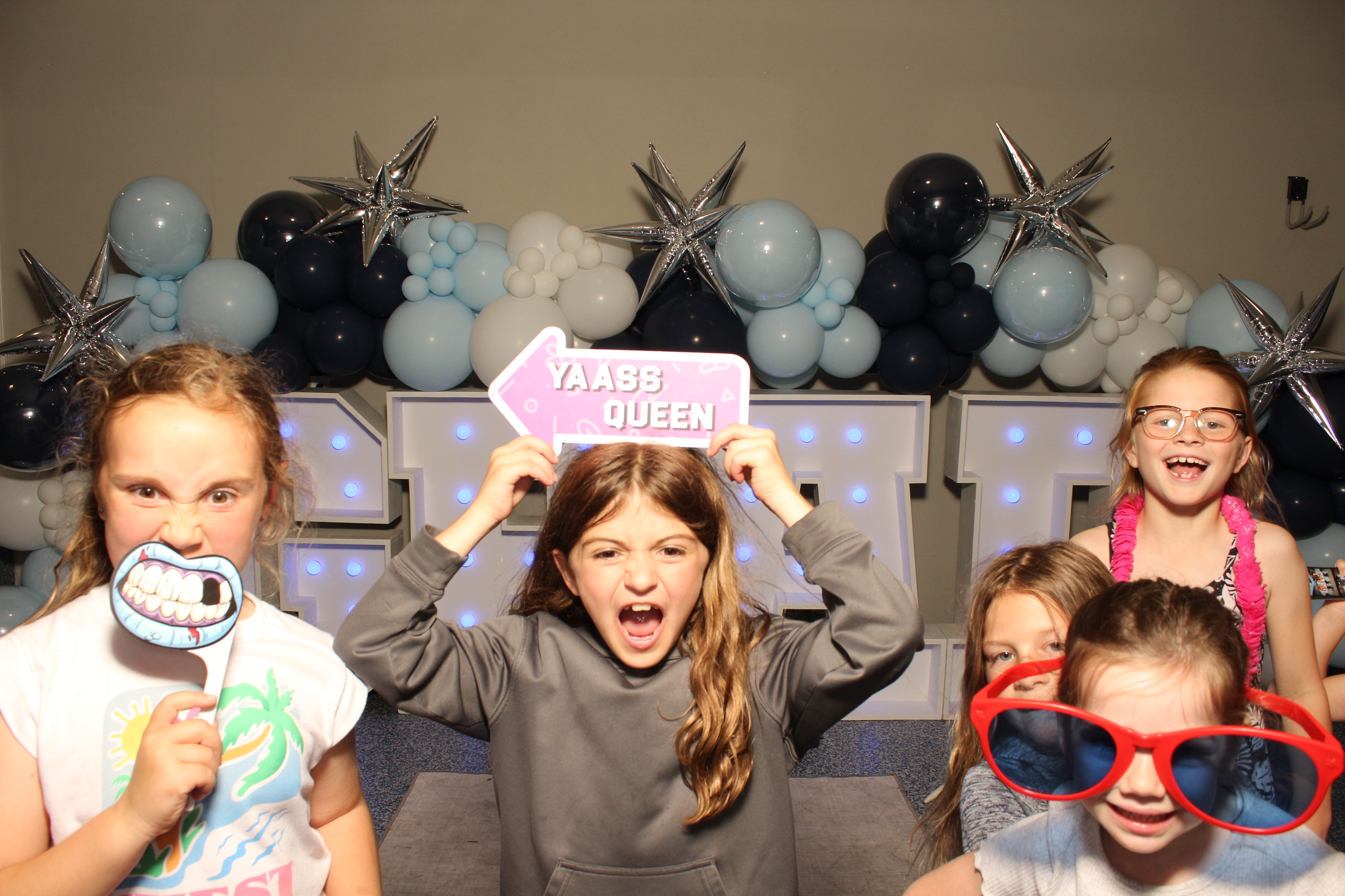 MTCES Class of 2026 | View more photos from the event at gallery.photoboothcincy.com/u/PhotoBoothCincy/MTCES-Class-of-2026