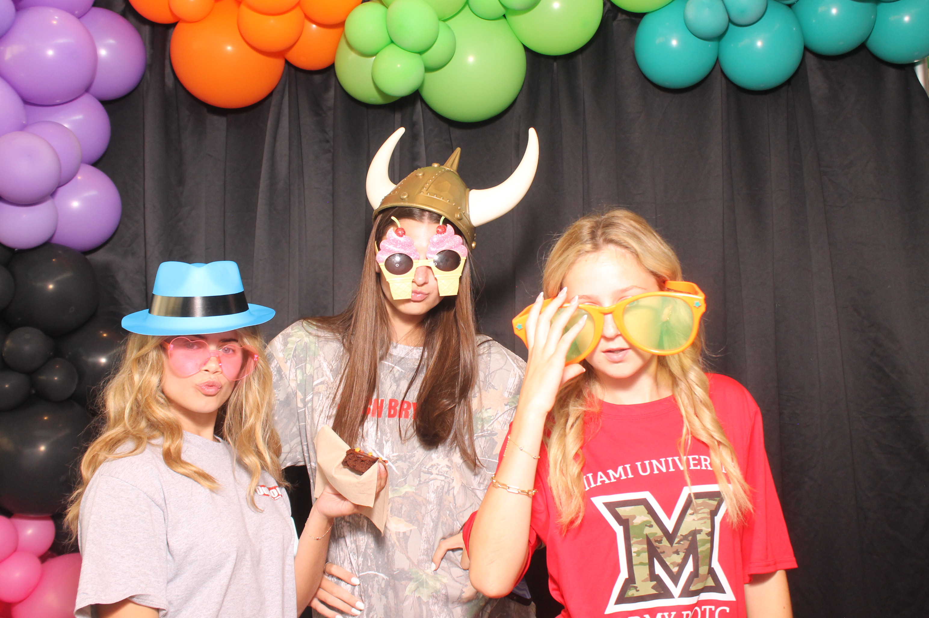 MU Maplestreet Dining Commons | View more photos from the event at gallery.photoboothcincy.com/u/PhotoBoothCincy/MU-Maplestreet-Dining-Commons
