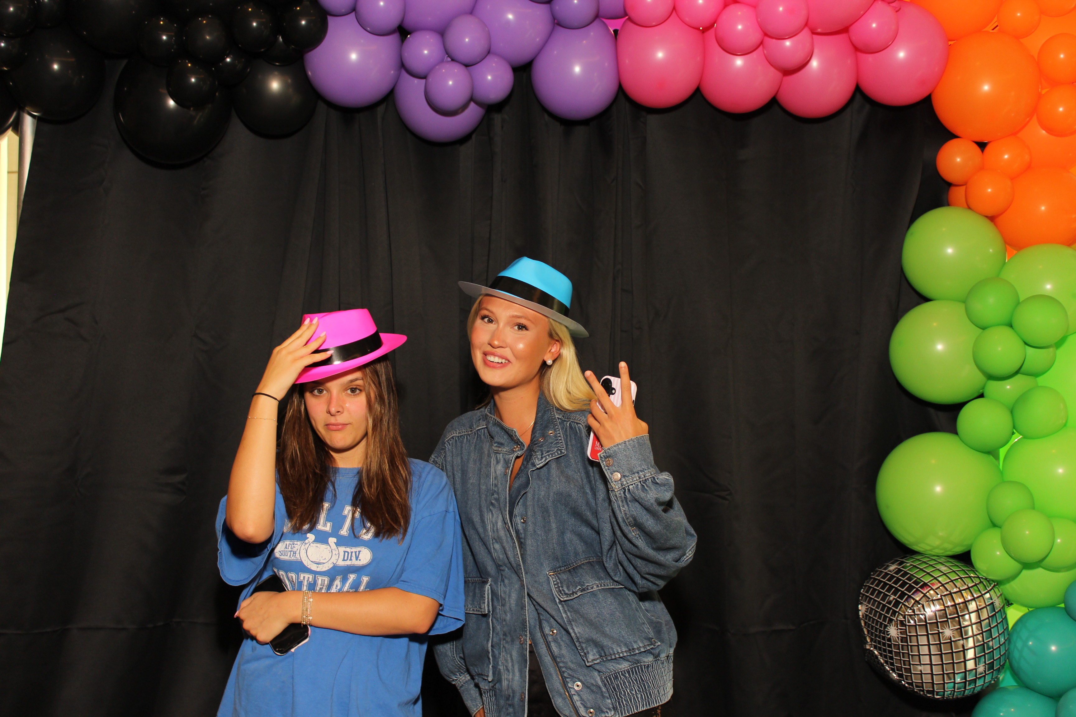 MU Western Dining Commons | View more photos from the event at gallery.photoboothcincy.com/u/PhotoBoothCincy/MU-Western-Dining-Commons
