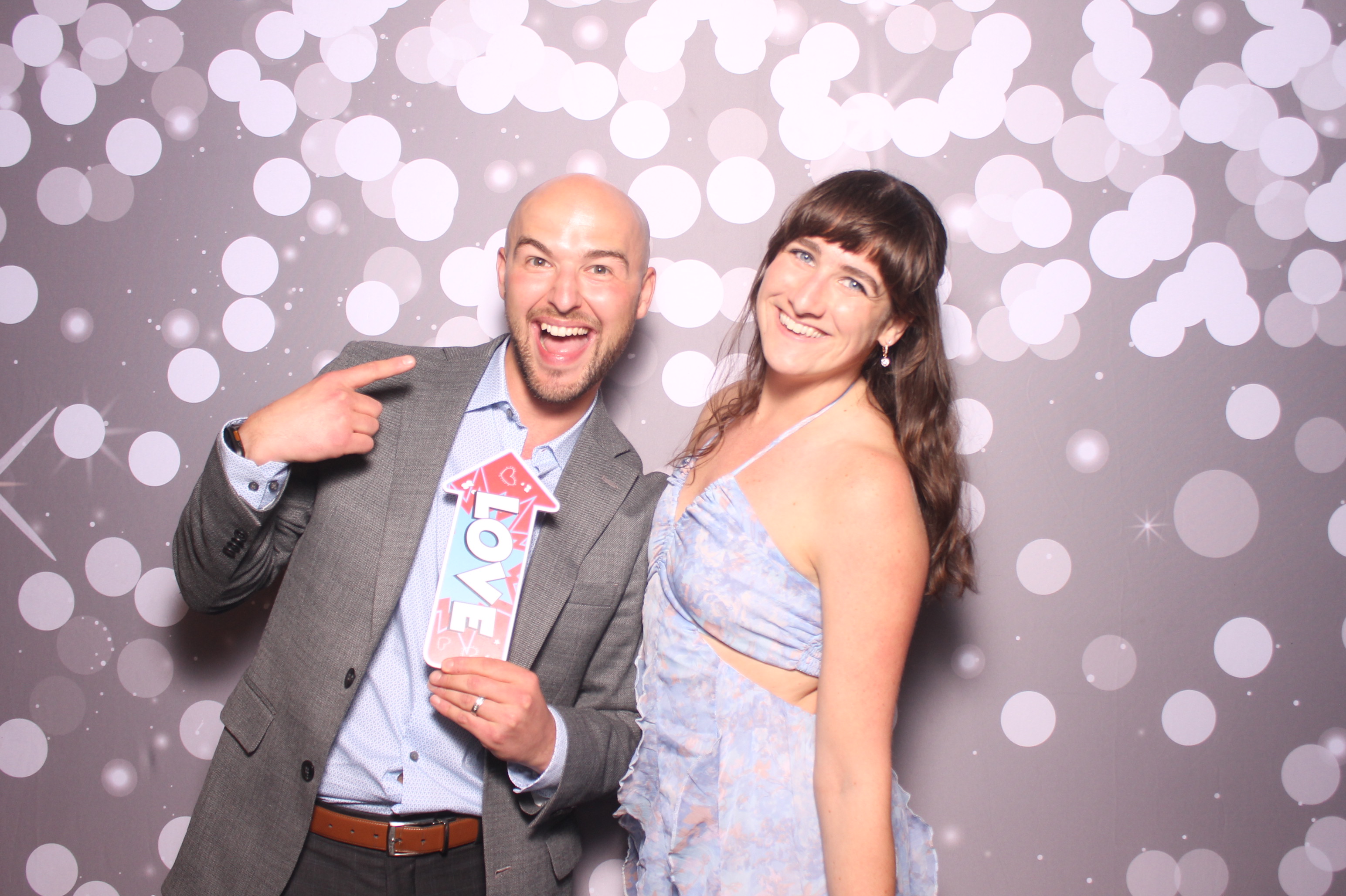 Mackenzie & Davey | View more photos from the event at gallery.photoboothcincy.com/u/PhotoBoothCincy/Mackenzie-Davey