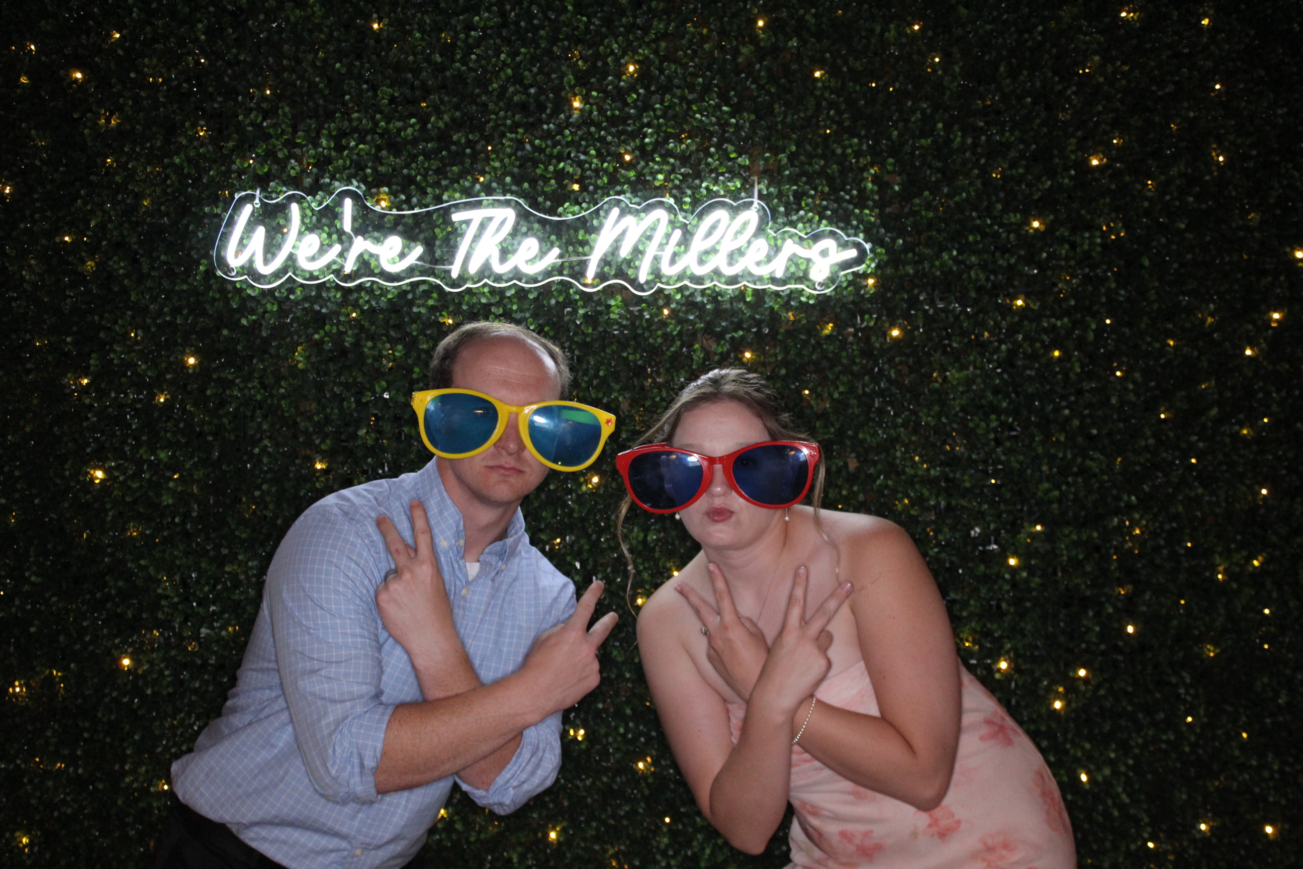 Maddie & Matthew | View more photos from the event at gallery.photoboothcincy.com/u/PhotoBoothCincy/Maddie-Matthew