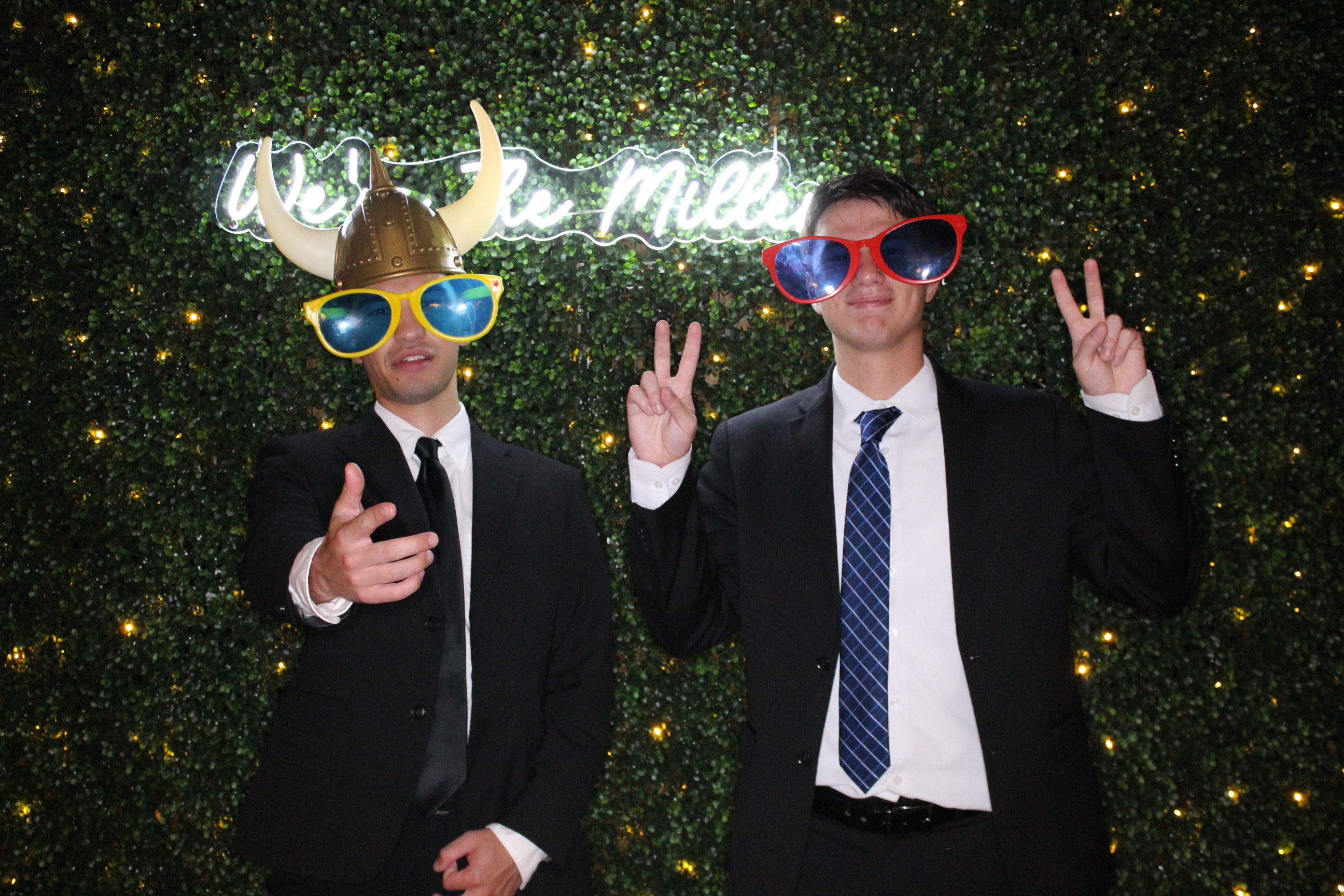 Maddie & Matthew | View more photos from the event at gallery.photoboothcincy.com/u/PhotoBoothCincy/Maddie-Matthew