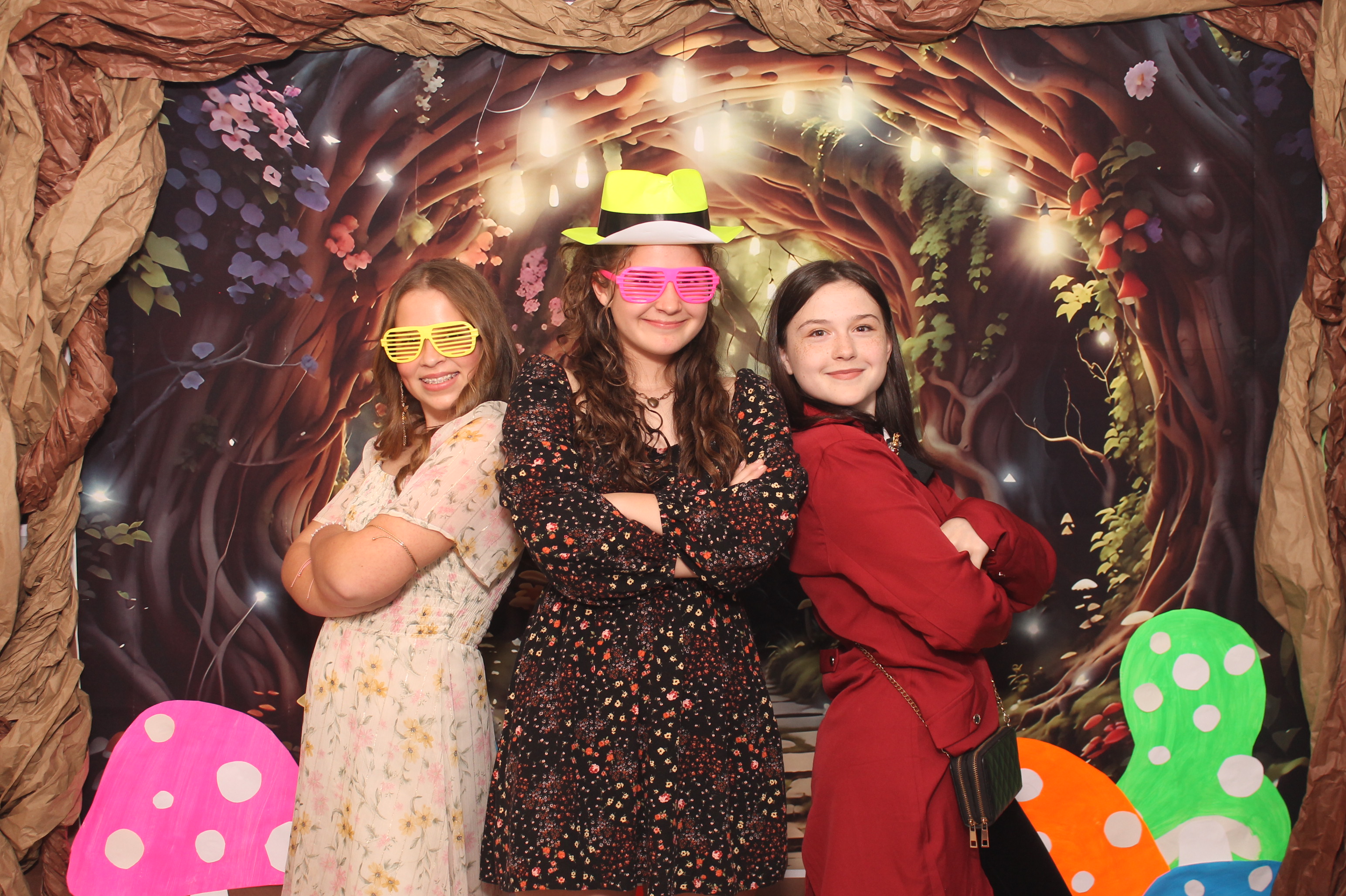 Magsig Spring Fling School Dance | View more photos from the event at gallery.photoboothcincy.com/u/PhotoBoothCincy/Magsig-Spring-Fling-School-Dance