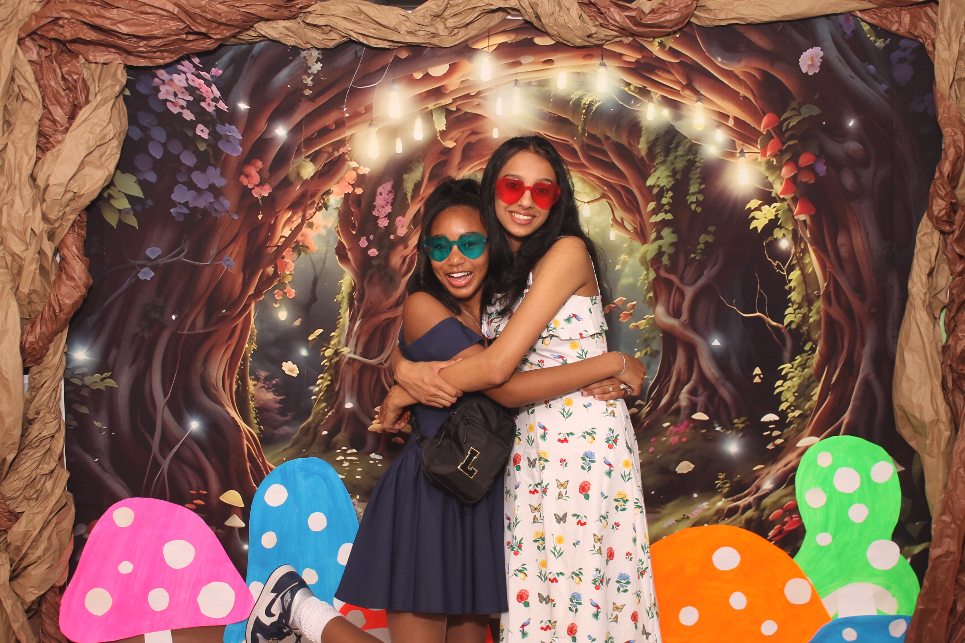 Magsig Spring Fling School Dance | View more photos from the event at gallery.photoboothcincy.com/u/PhotoBoothCincy/Magsig-Spring-Fling-School-Dance