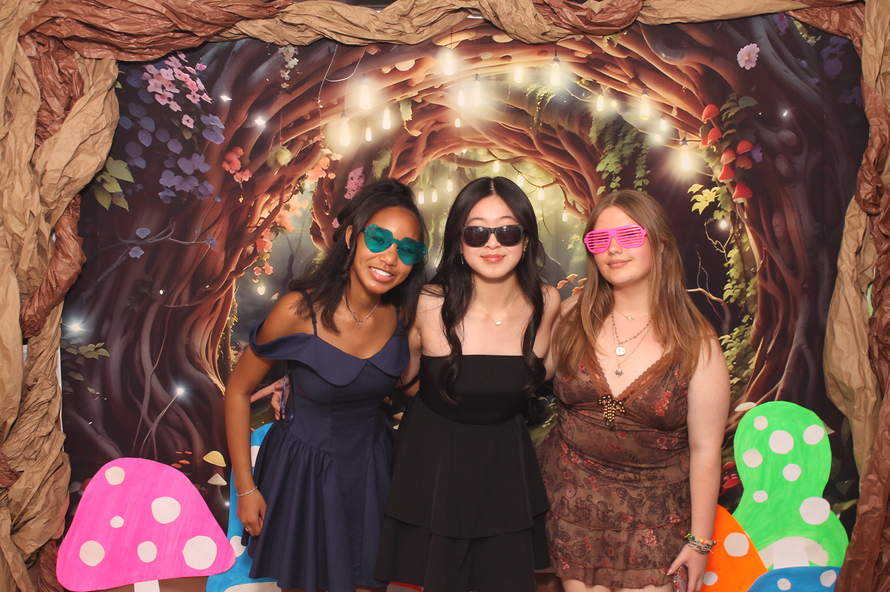 Magsig Spring Fling School Dance | View more photos from the event at gallery.photoboothcincy.com/u/PhotoBoothCincy/Magsig-Spring-Fling-School-Dance