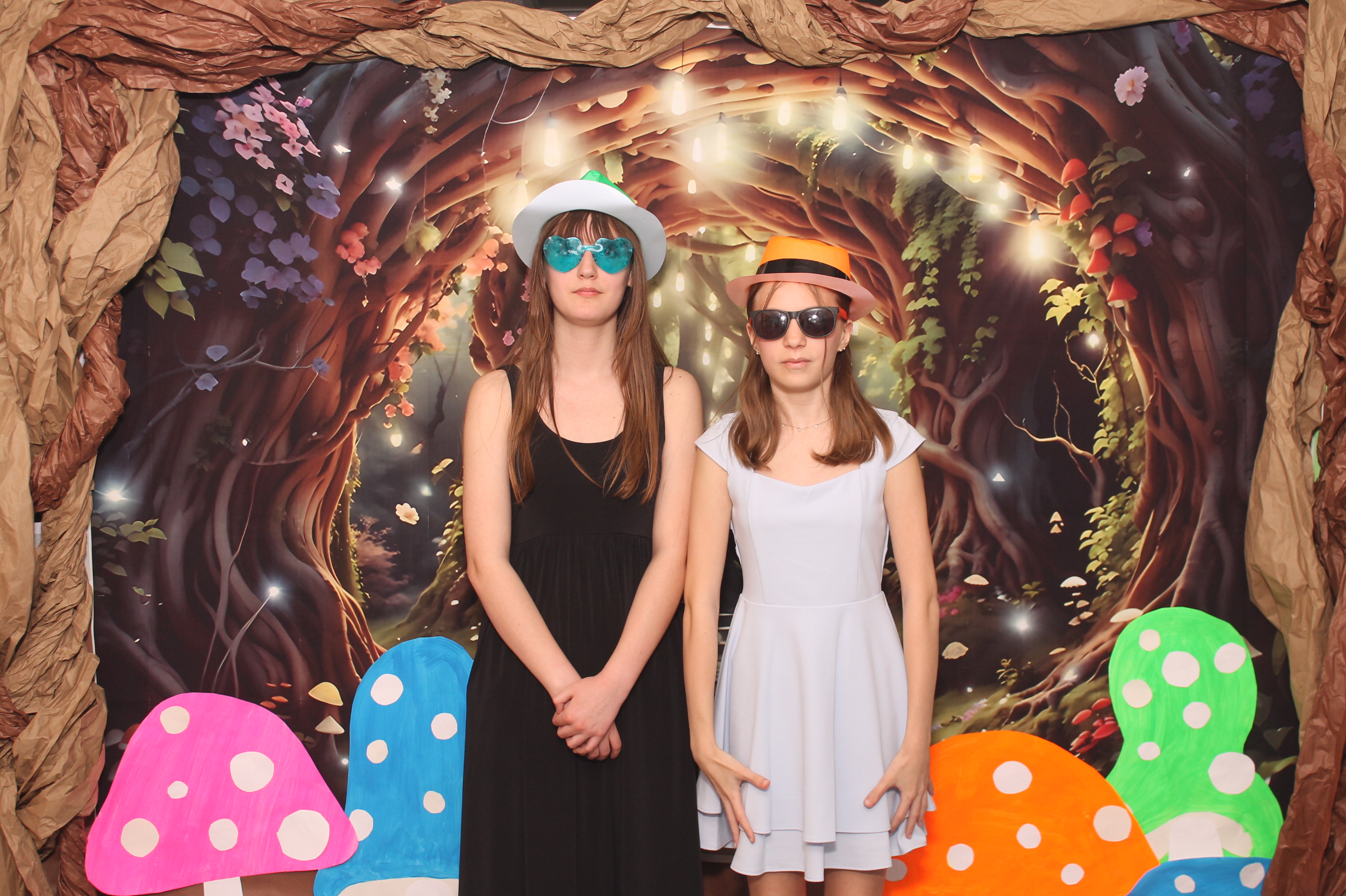 Magsig Spring Fling School Dance | View more photos from the event at gallery.photoboothcincy.com/u/PhotoBoothCincy/Magsig-Spring-Fling-School-Dance