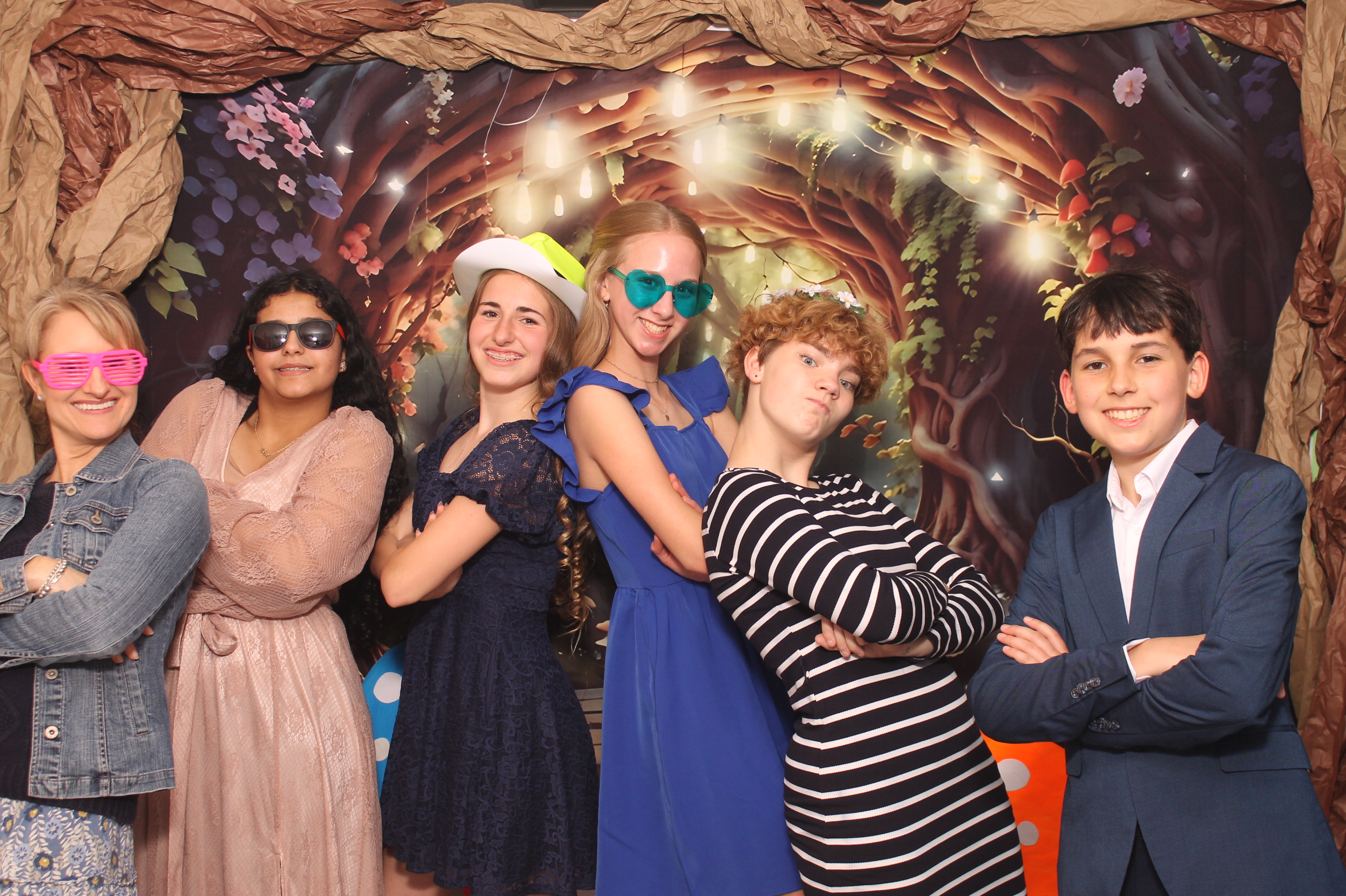 Magsig Spring Fling School Dance | View more photos from the event at gallery.photoboothcincy.com/u/PhotoBoothCincy/Magsig-Spring-Fling-School-Dance