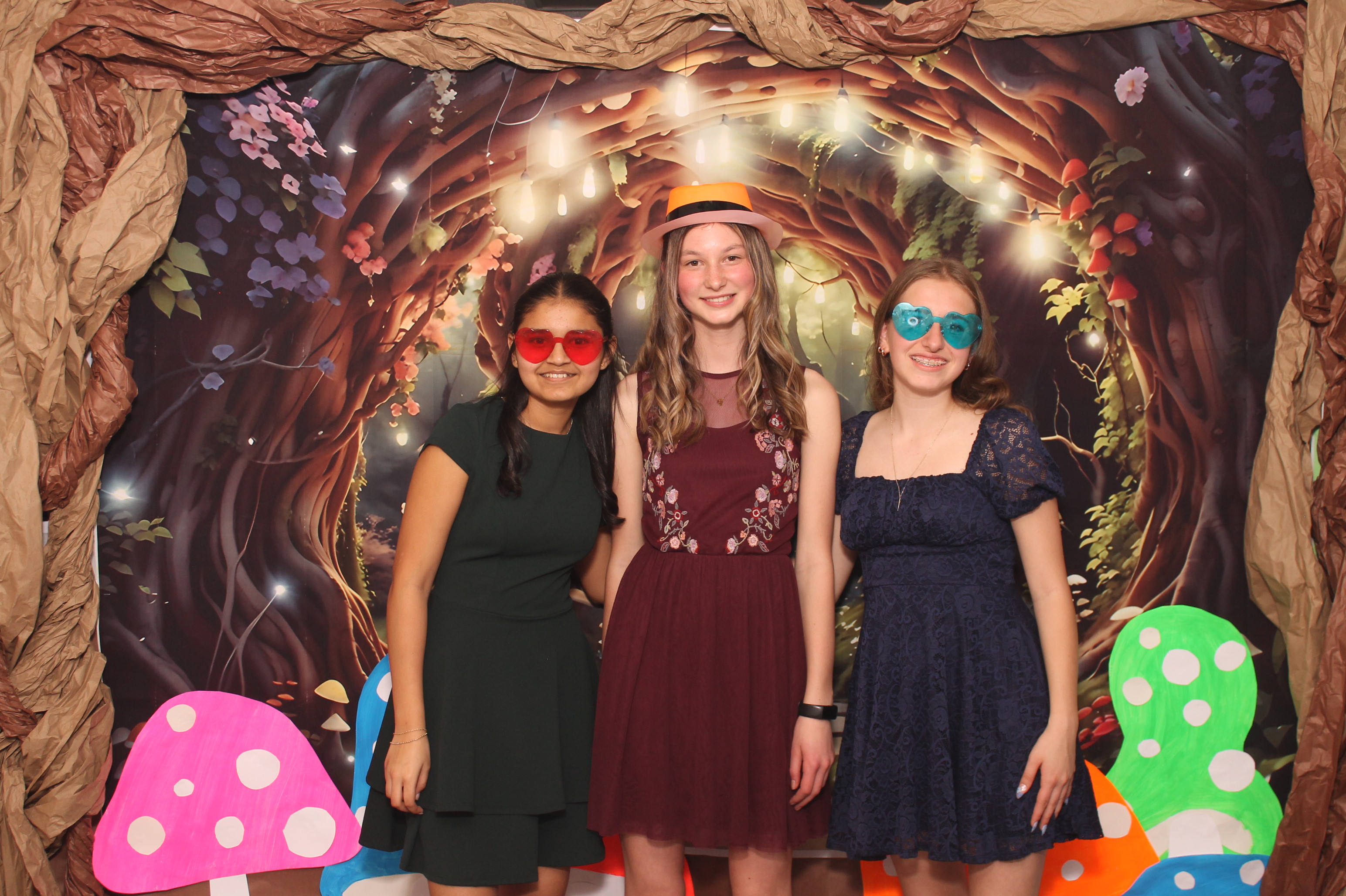 Magsig Spring Fling School Dance | View more photos from the event at gallery.photoboothcincy.com/u/PhotoBoothCincy/Magsig-Spring-Fling-School-Dance