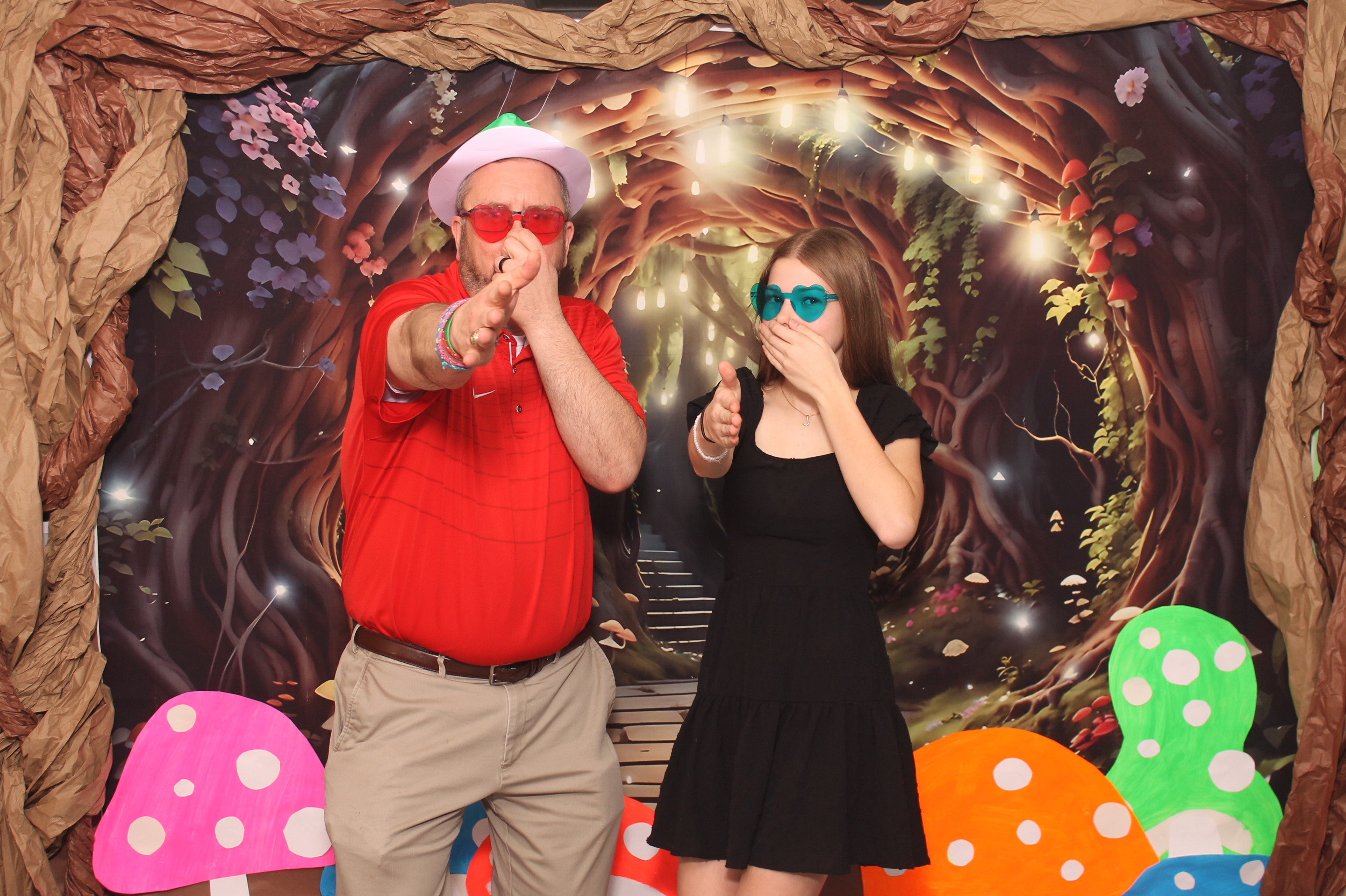 Magsig Spring Fling School Dance | View more photos from the event at gallery.photoboothcincy.com/u/PhotoBoothCincy/Magsig-Spring-Fling-School-Dance
