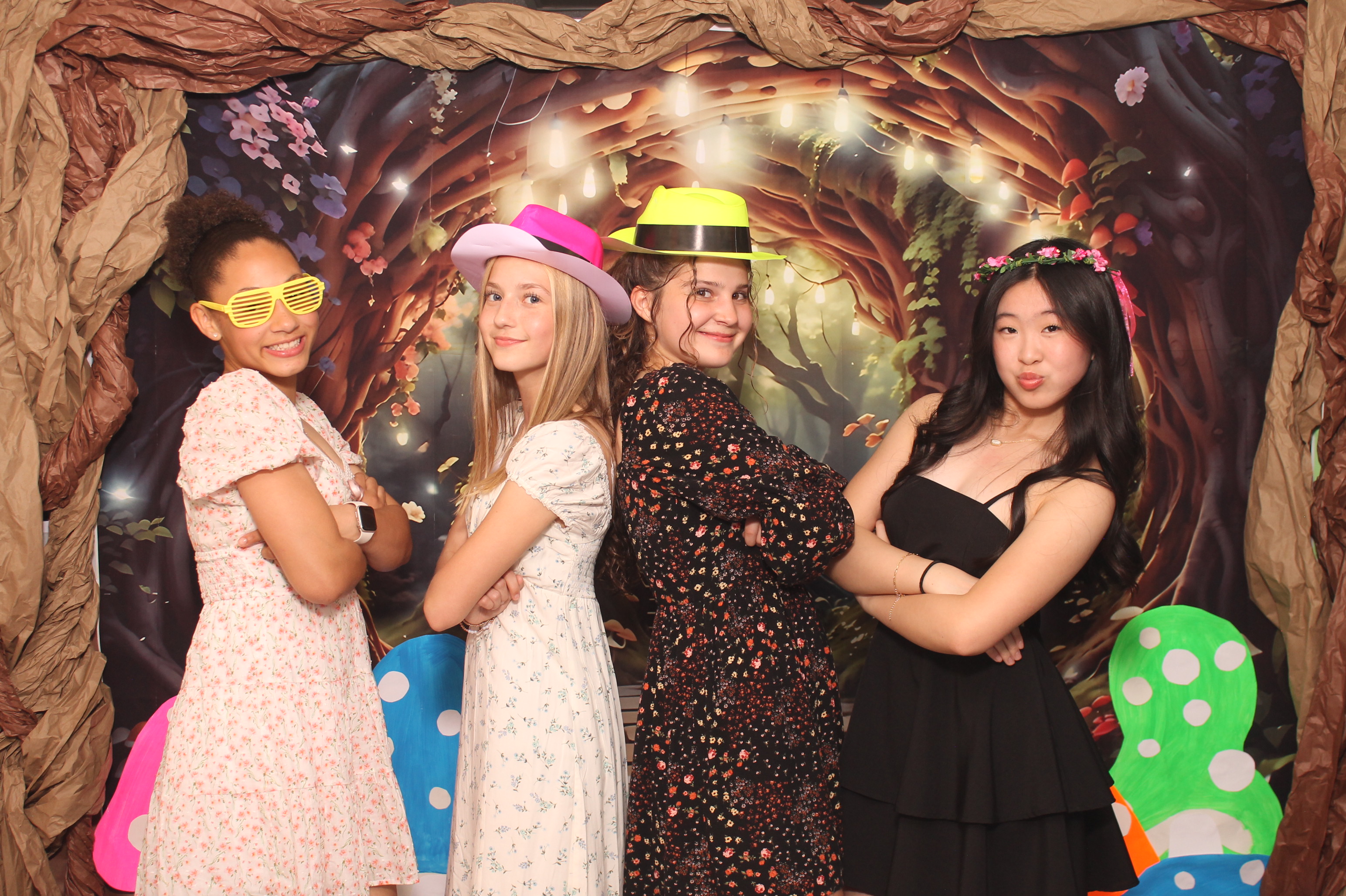 Magsig Spring Fling School Dance | View more photos from the event at gallery.photoboothcincy.com/u/PhotoBoothCincy/Magsig-Spring-Fling-School-Dance