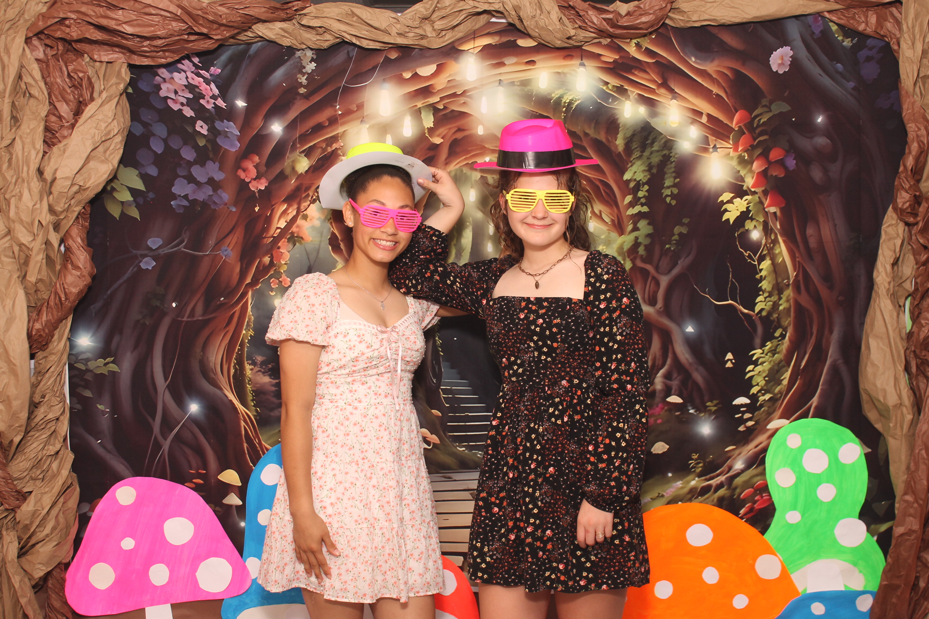 Magsig Spring Fling School Dance | View more photos from the event at gallery.photoboothcincy.com/u/PhotoBoothCincy/Magsig-Spring-Fling-School-Dance