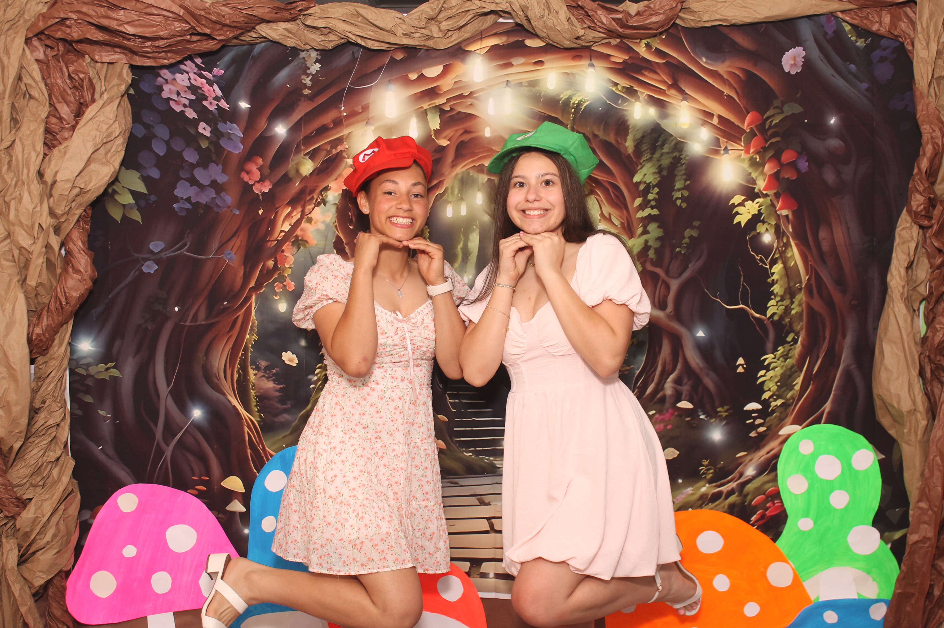 Magsig Spring Fling School Dance | View more photos from the event at gallery.photoboothcincy.com/u/PhotoBoothCincy/Magsig-Spring-Fling-School-Dance