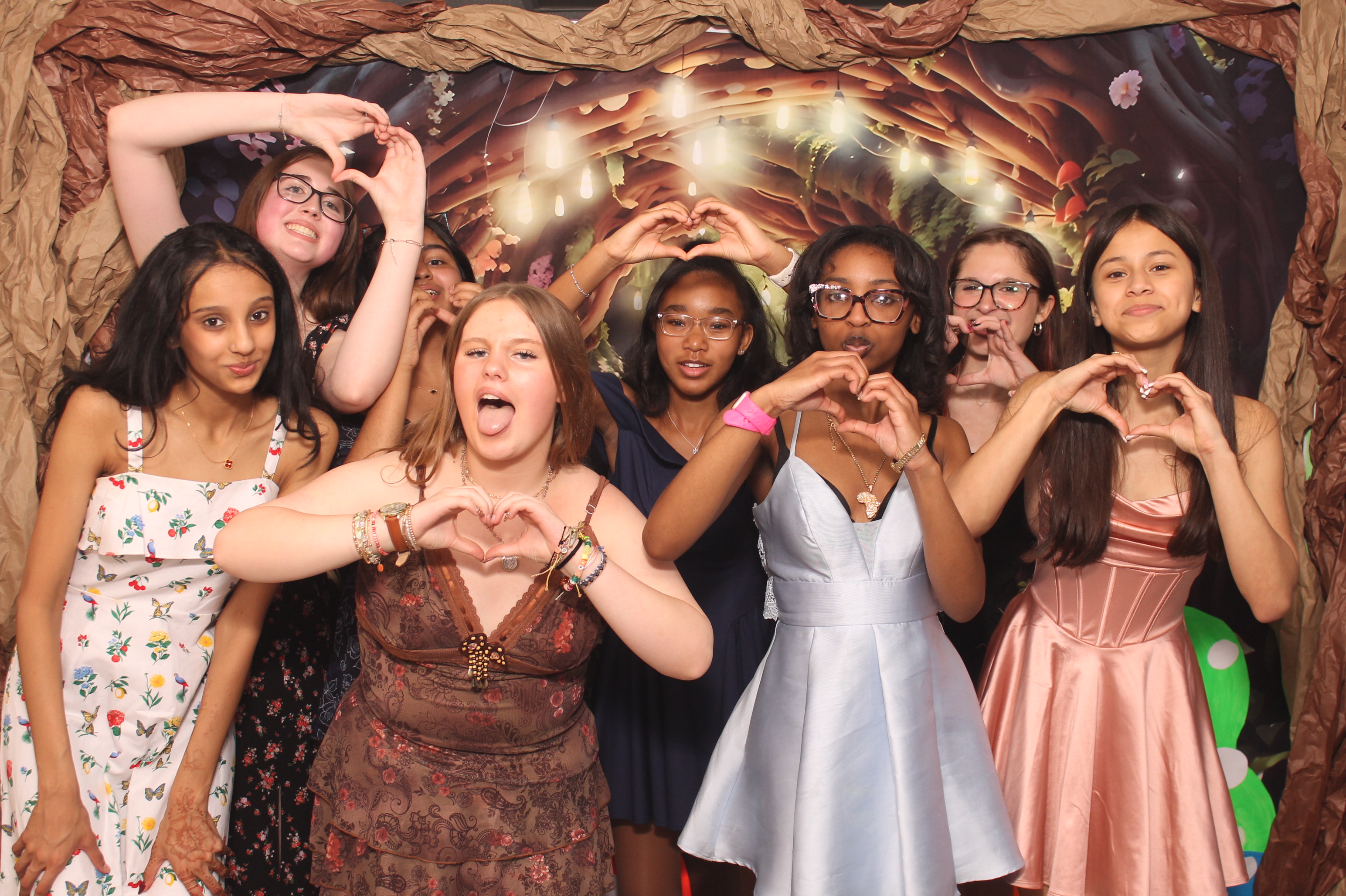 Magsig Spring Fling School Dance | View more photos from the event at gallery.photoboothcincy.com/u/PhotoBoothCincy/Magsig-Spring-Fling-School-Dance