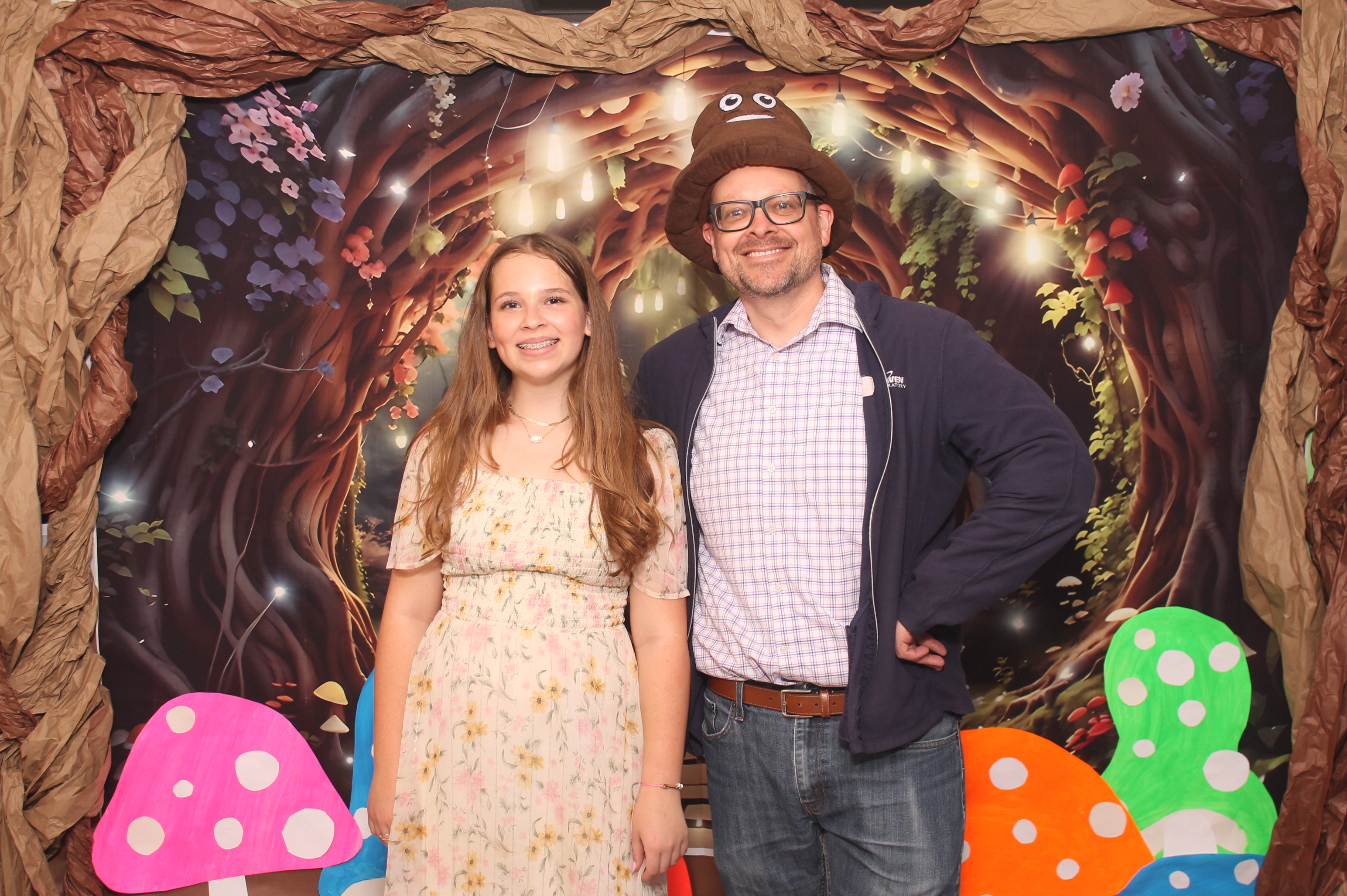 Magsig Spring Fling School Dance | View more photos from the event at gallery.photoboothcincy.com/u/PhotoBoothCincy/Magsig-Spring-Fling-School-Dance