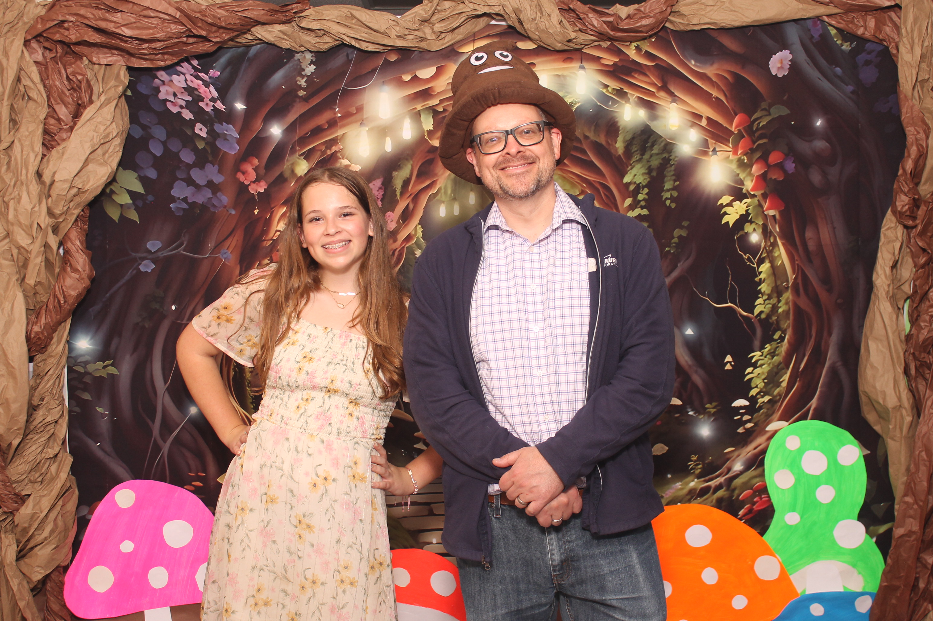 Magsig Spring Fling School Dance | View more photos from the event at gallery.photoboothcincy.com/u/PhotoBoothCincy/Magsig-Spring-Fling-School-Dance