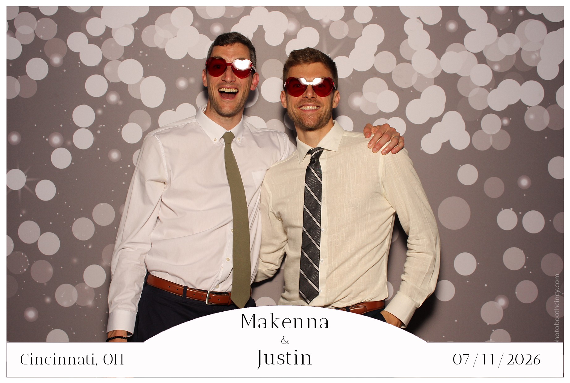 Makenna & Justin | View more photos from the event at gallery.photoboothcincy.com/u/PhotoBoothCincy/Makenna-Justin
