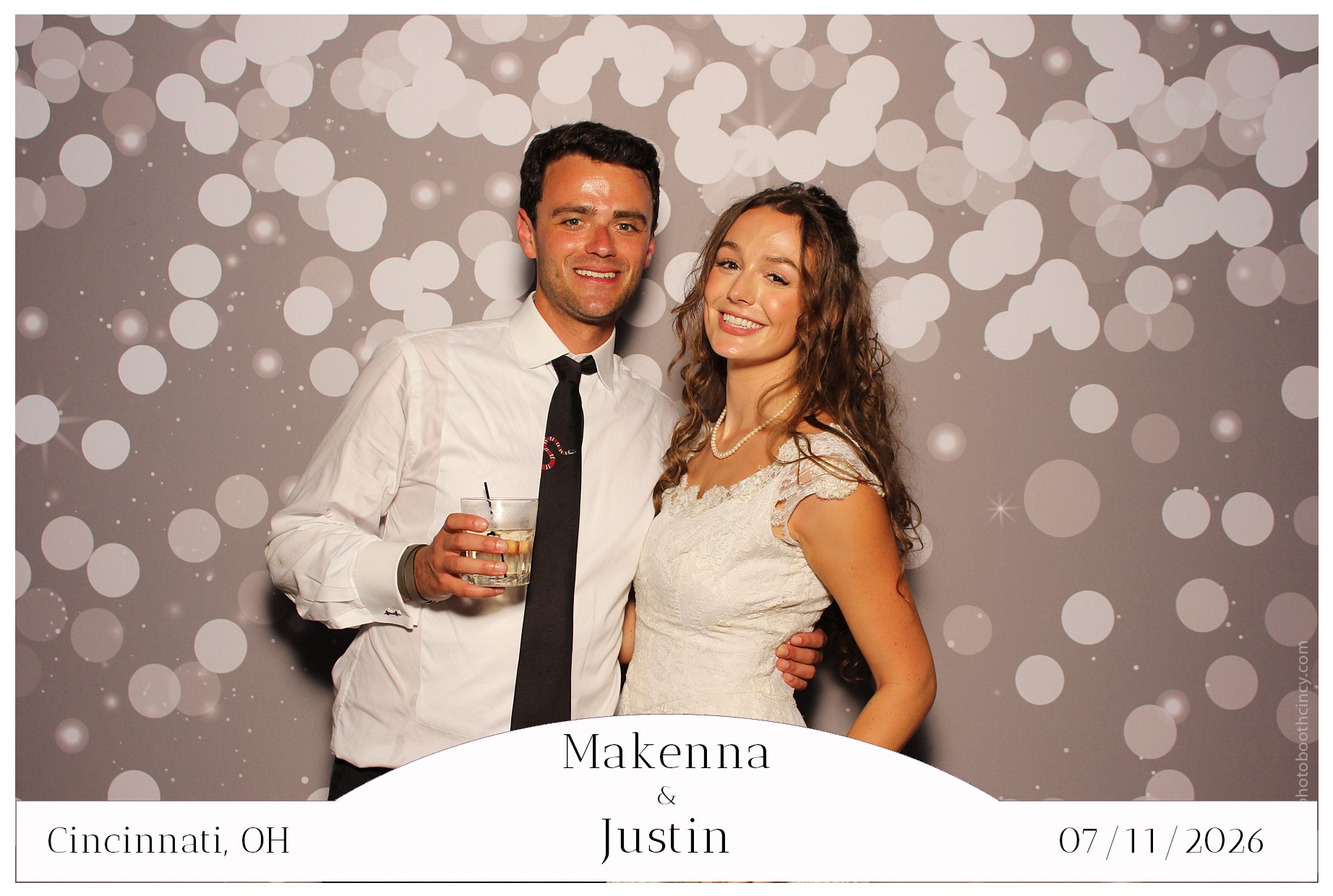Makenna & Justin | View more photos from the event at gallery.photoboothcincy.com/u/PhotoBoothCincy/Makenna-Justin