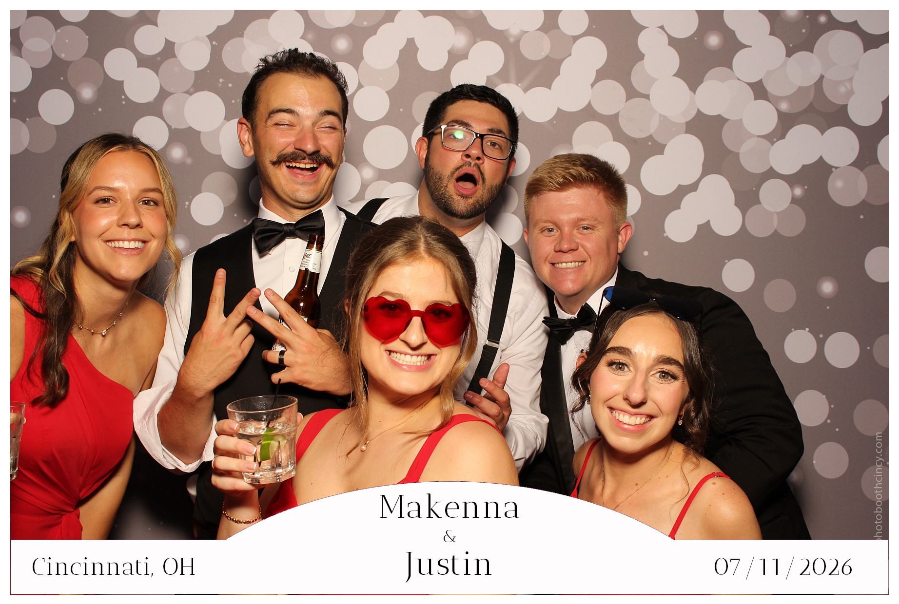 Makenna & Justin | View more photos from the event at gallery.photoboothcincy.com/u/PhotoBoothCincy/Makenna-Justin