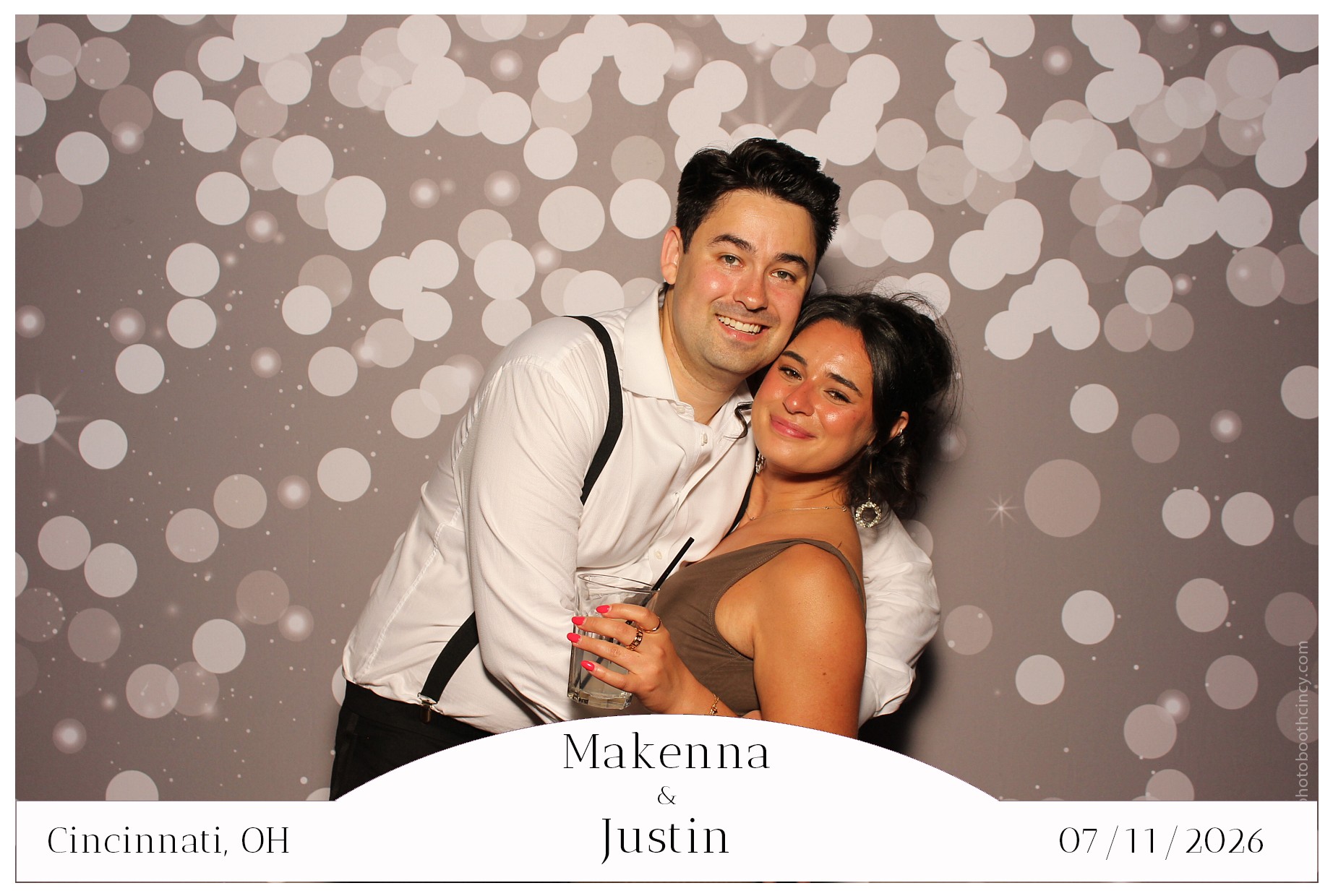 Makenna & Justin | View more photos from the event at gallery.photoboothcincy.com/u/PhotoBoothCincy/Makenna-Justin