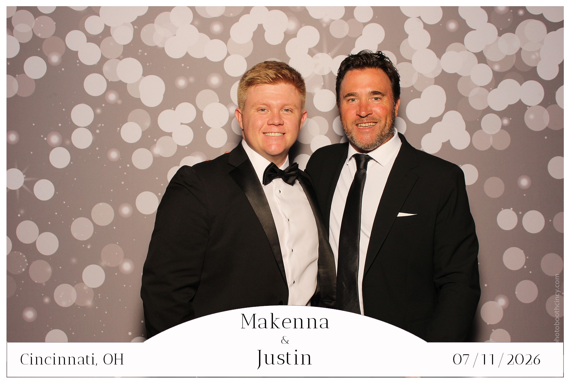Makenna & Justin | View more photos from the event at gallery.photoboothcincy.com/u/PhotoBoothCincy/Makenna-Justin