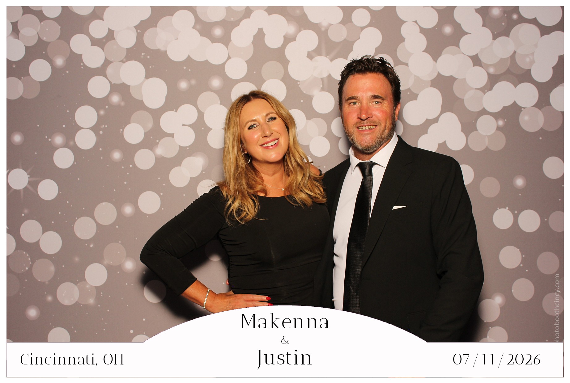 Makenna & Justin | View more photos from the event at gallery.photoboothcincy.com/u/PhotoBoothCincy/Makenna-Justin