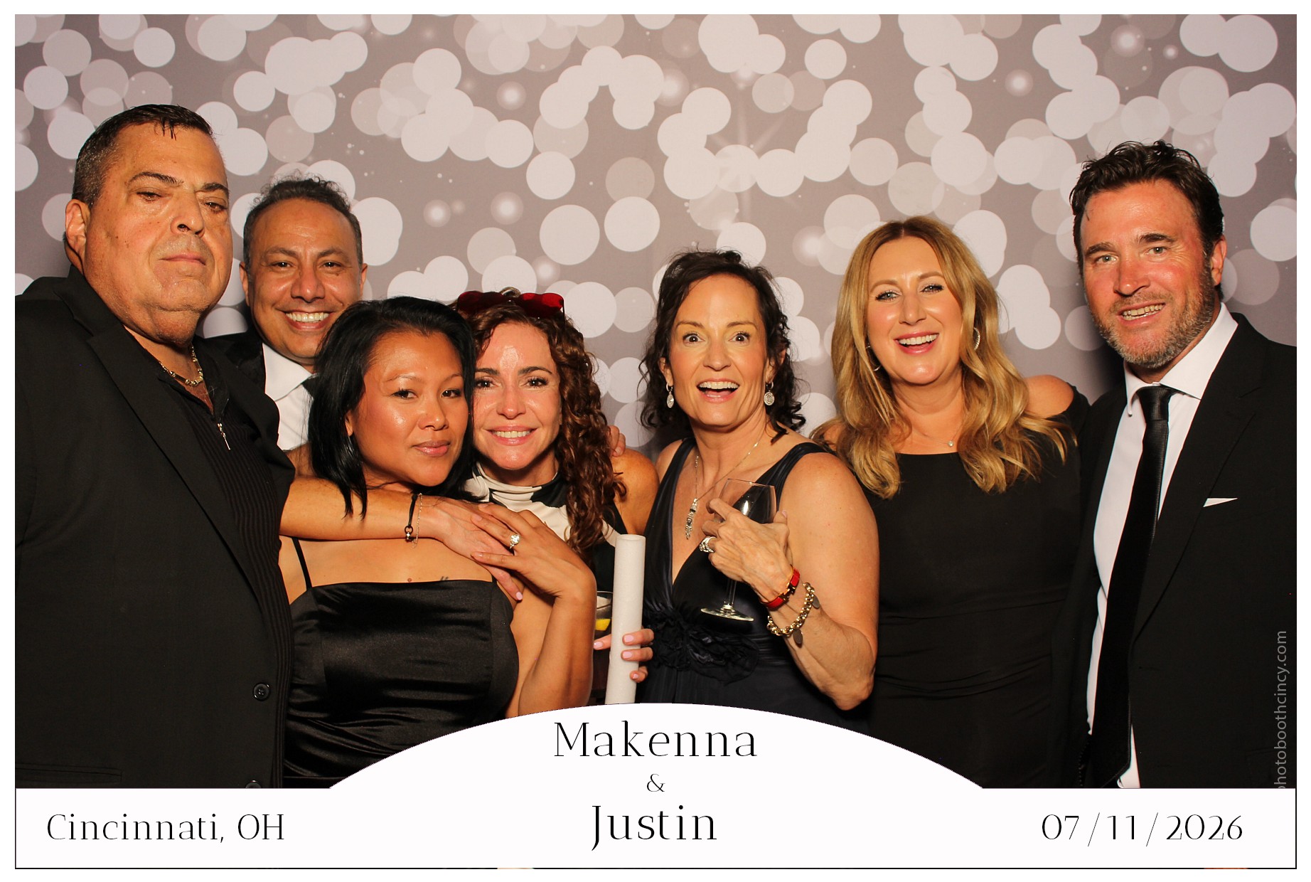 Makenna & Justin | View more photos from the event at gallery.photoboothcincy.com/u/PhotoBoothCincy/Makenna-Justin