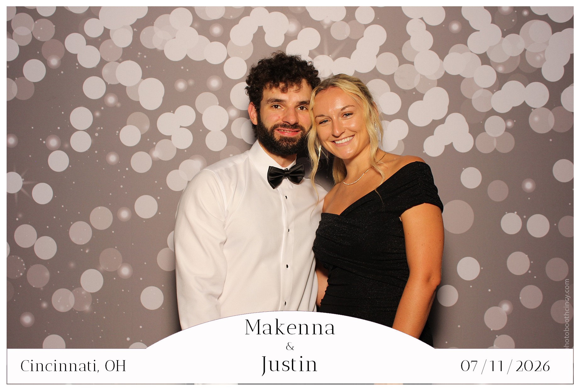 Makenna & Justin | View more photos from the event at gallery.photoboothcincy.com/u/PhotoBoothCincy/Makenna-Justin