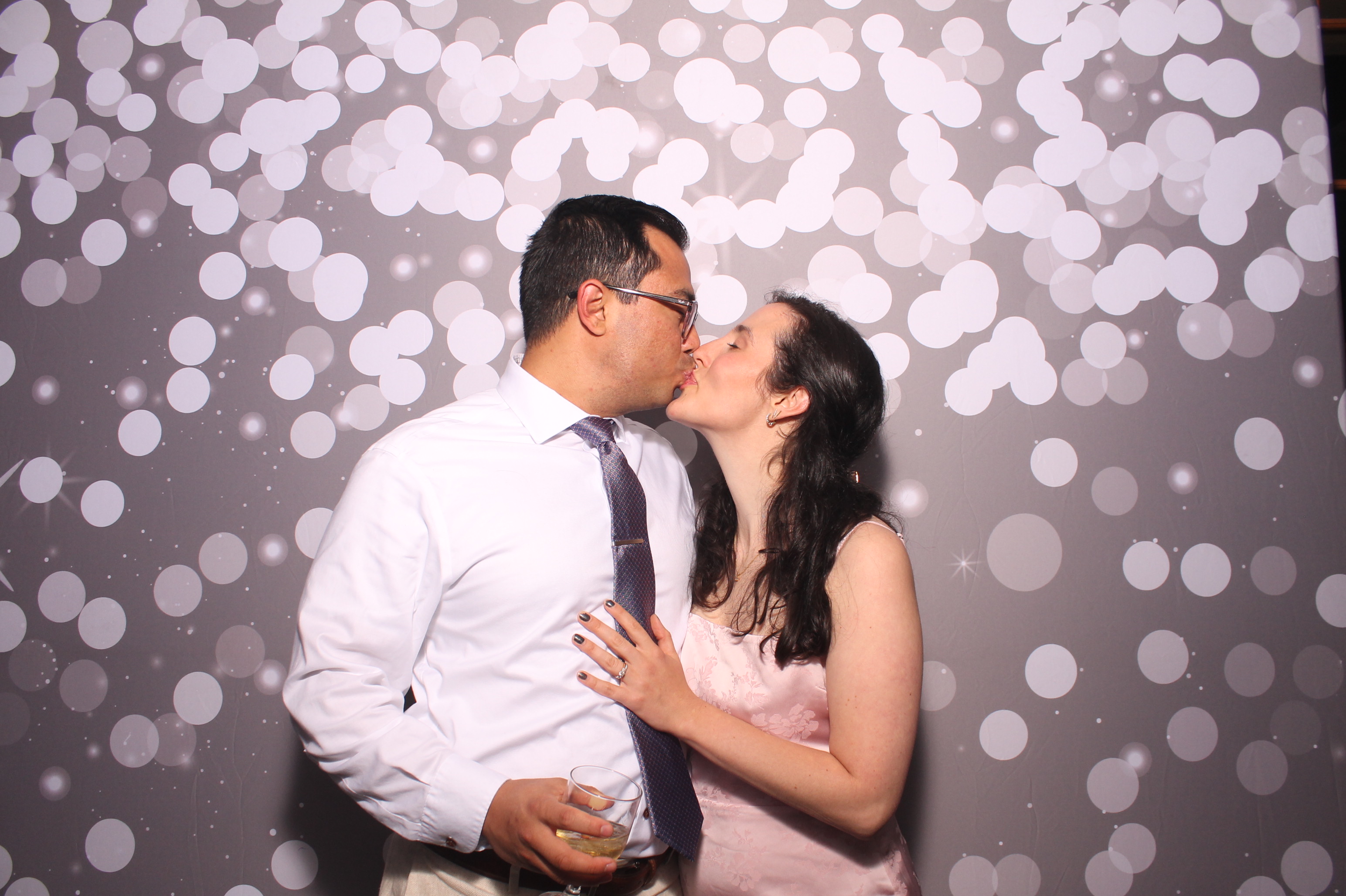 Maria & Patrick | View more photos from the event at gallery.photoboothcincy.com/u/PhotoBoothCincy/Maria-Patrick