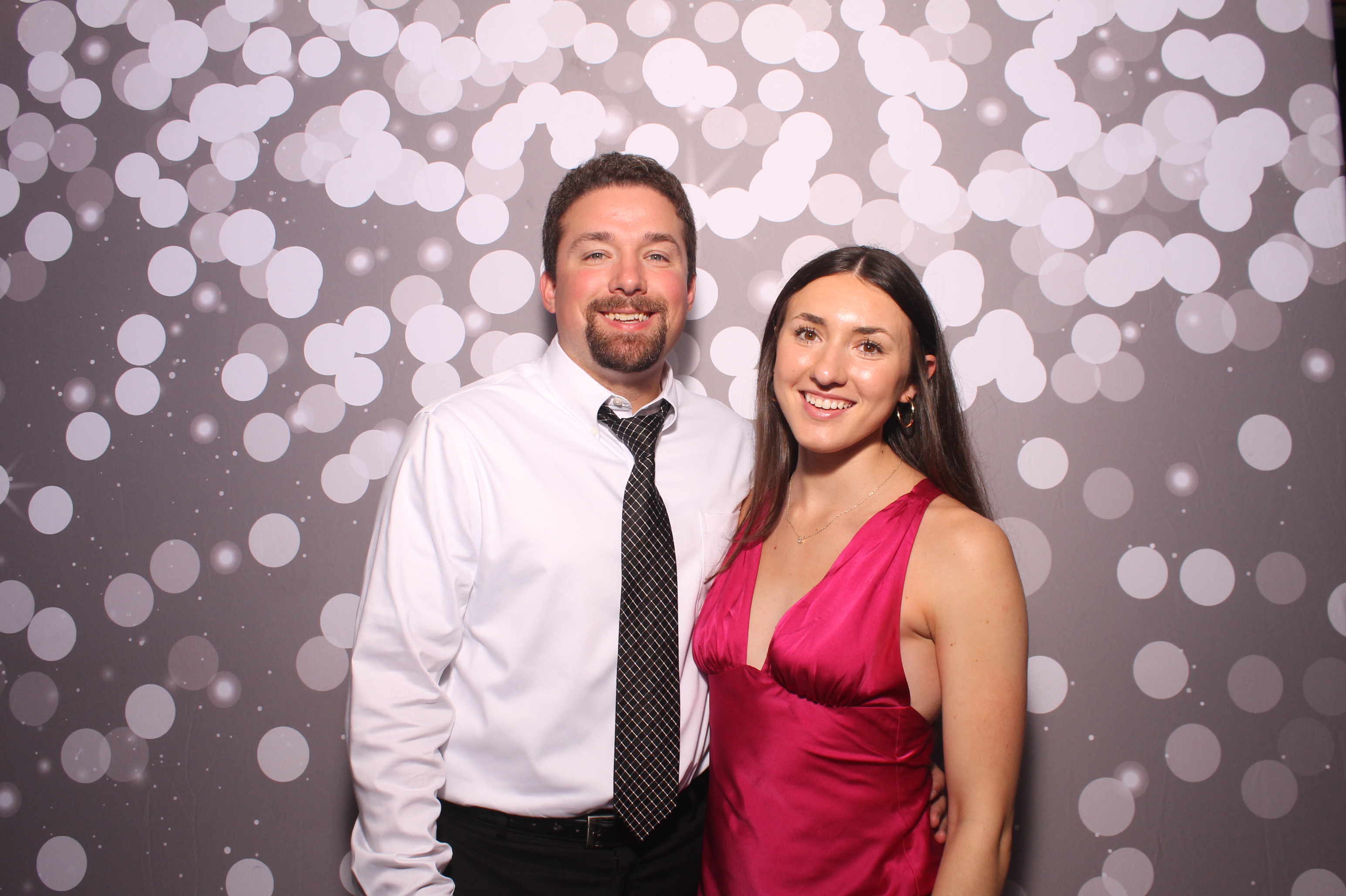 Maria & Patrick | View more photos from the event at gallery.photoboothcincy.com/u/PhotoBoothCincy/Maria-Patrick