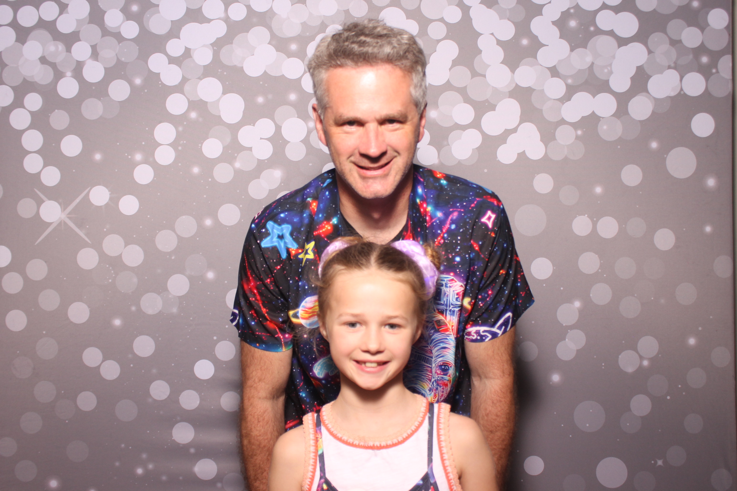 Mariemount Father Daughter Dance | View more photos from the event at gallery.photoboothcincy.com/u/PhotoBoothCincy/Mariemount-Father-Daughter-Dance-1